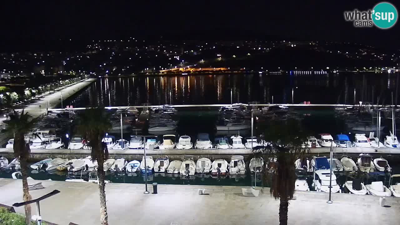 Webcam Koper – Panorama of the marina and promenade from the Grand Hotel Koper