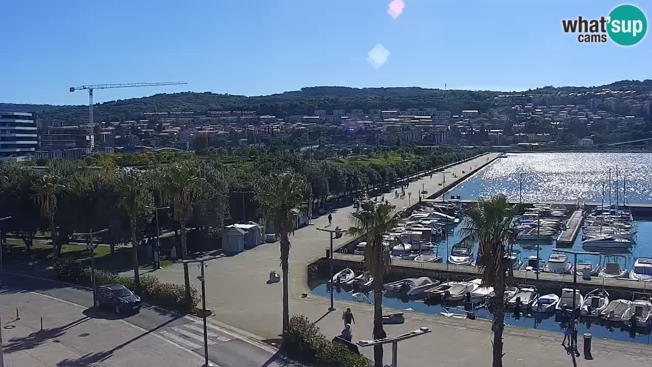 Webcam Koper – Panorama of the marina and promenade from the Grand Hotel Koper