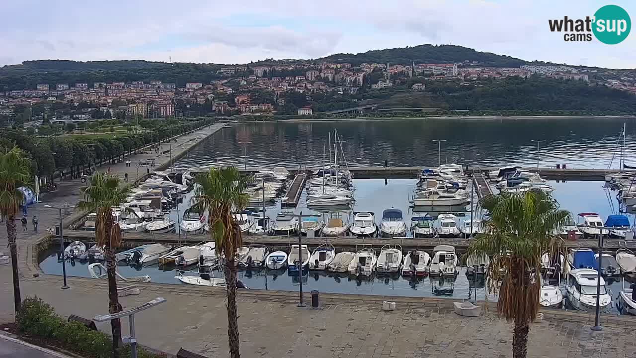 Webcam Koper – Panorama of the marina and promenade from the Grand Hotel Koper
