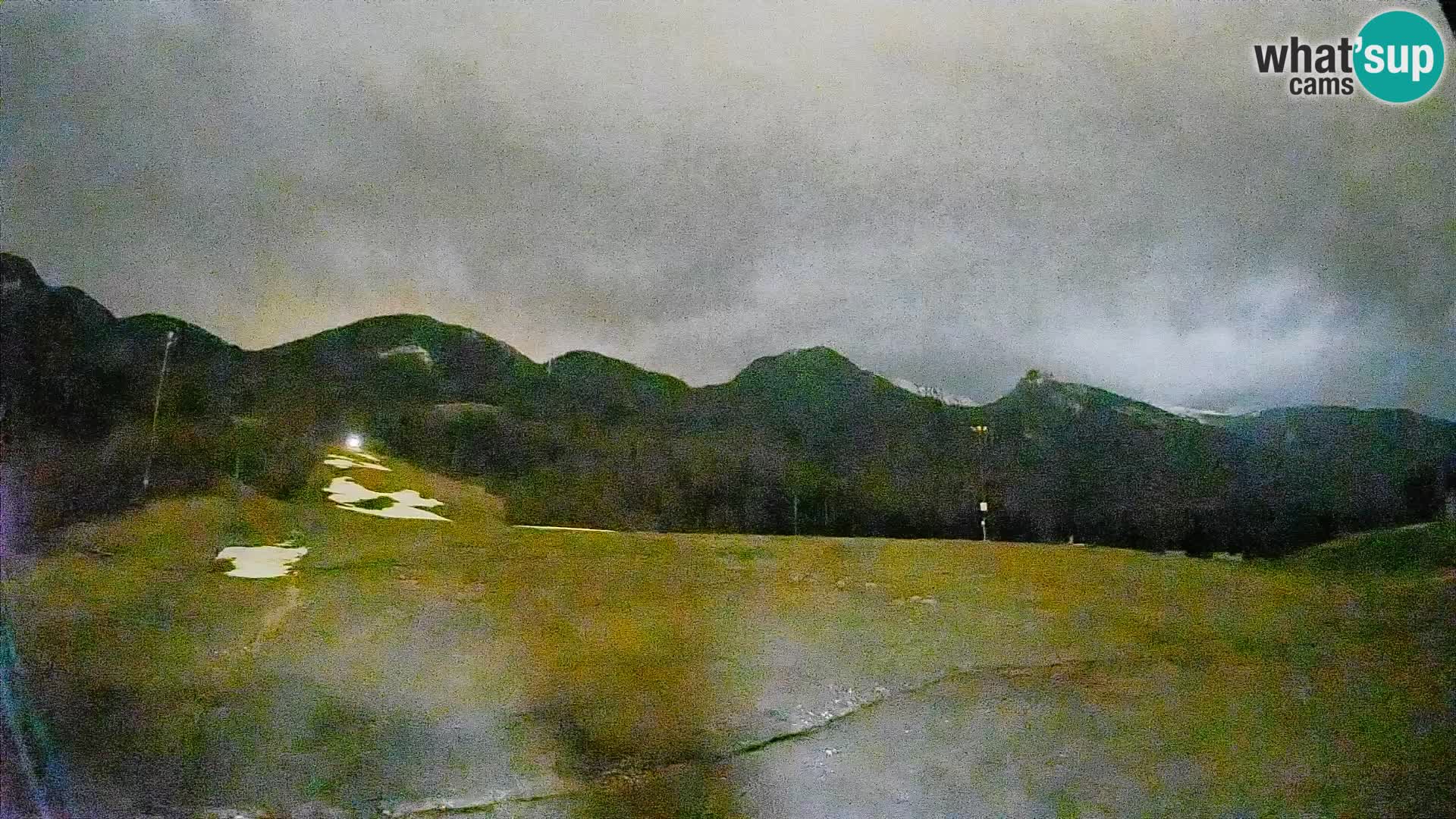 Spletna kamera Kozji Hrbet – Pogled v živo s smučišča v Bohinjski Bistrici