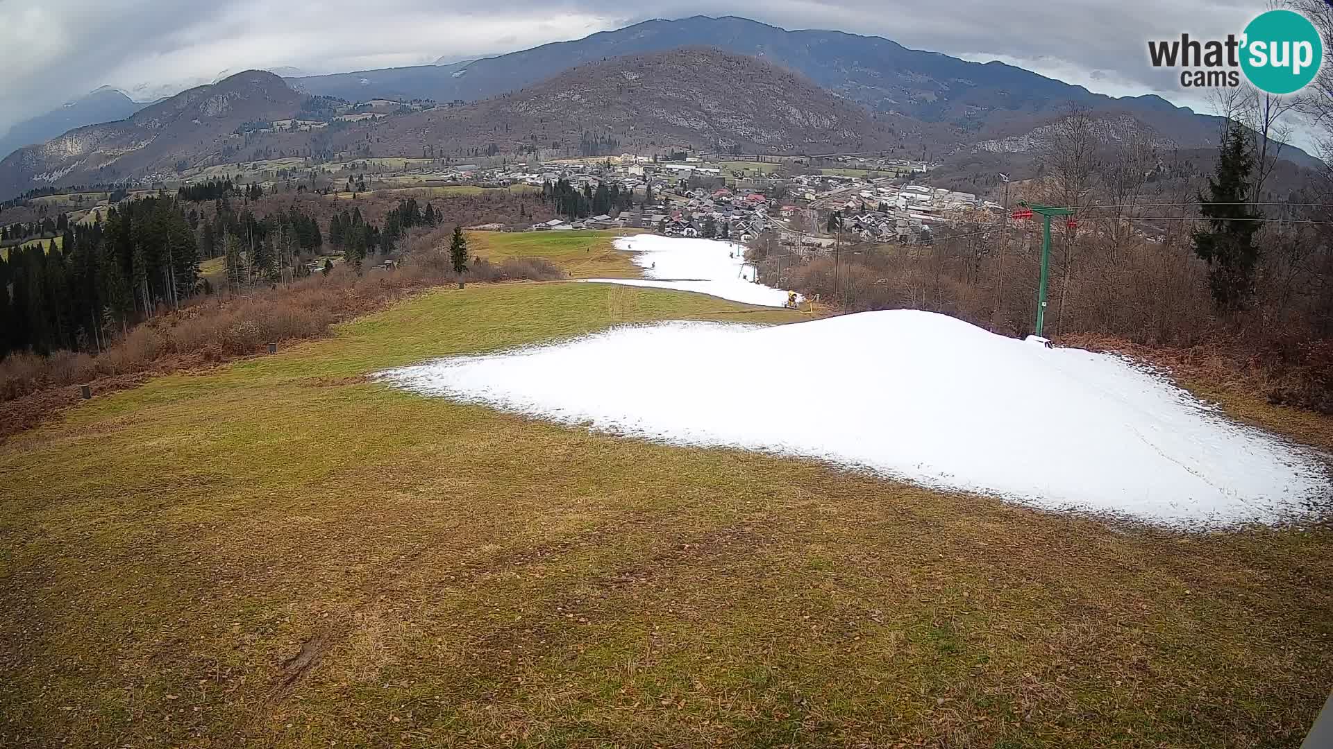 Kamera uživo Bohinjska Bistrica – Pogled u stvarnom vremenu sa skijališta Kozji Hrbet