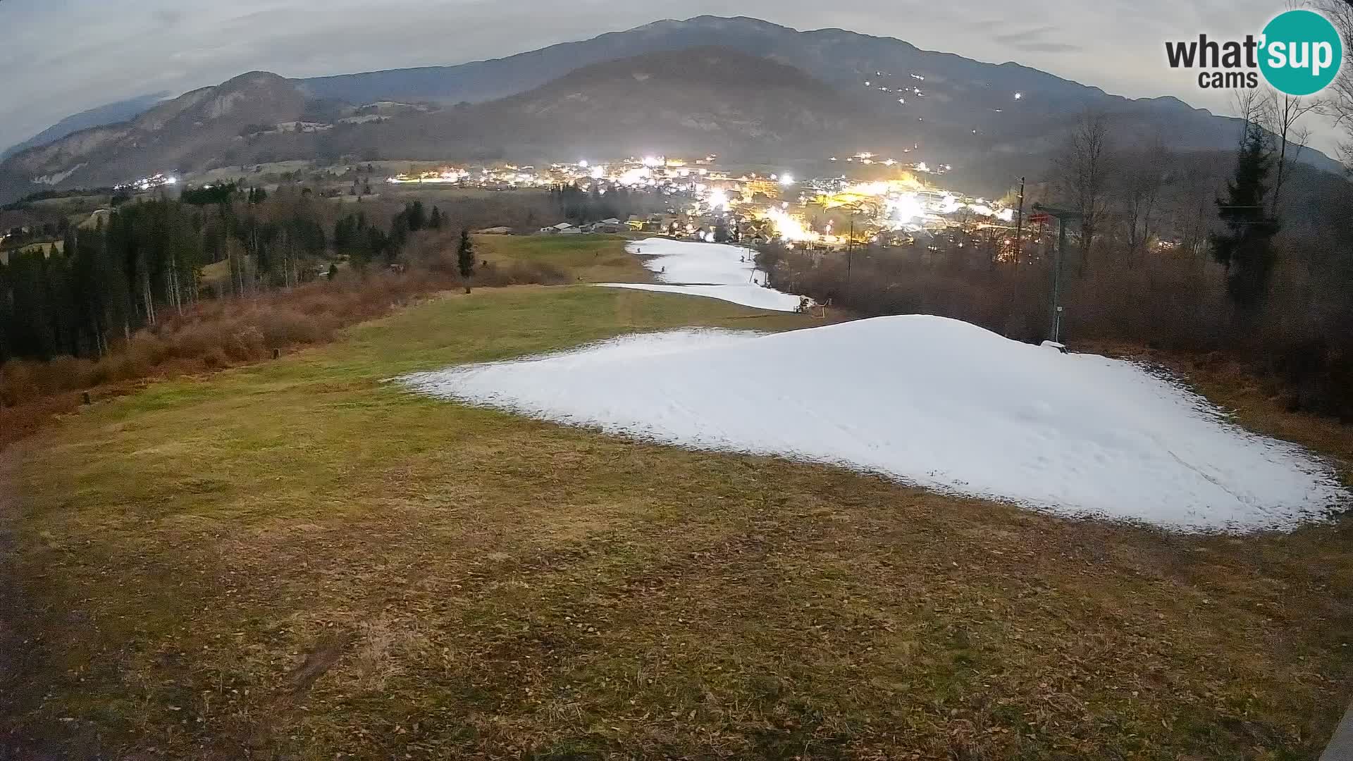 Kamera uživo Bohinjska Bistrica – Pogled u stvarnom vremenu sa skijališta Kozji Hrbet