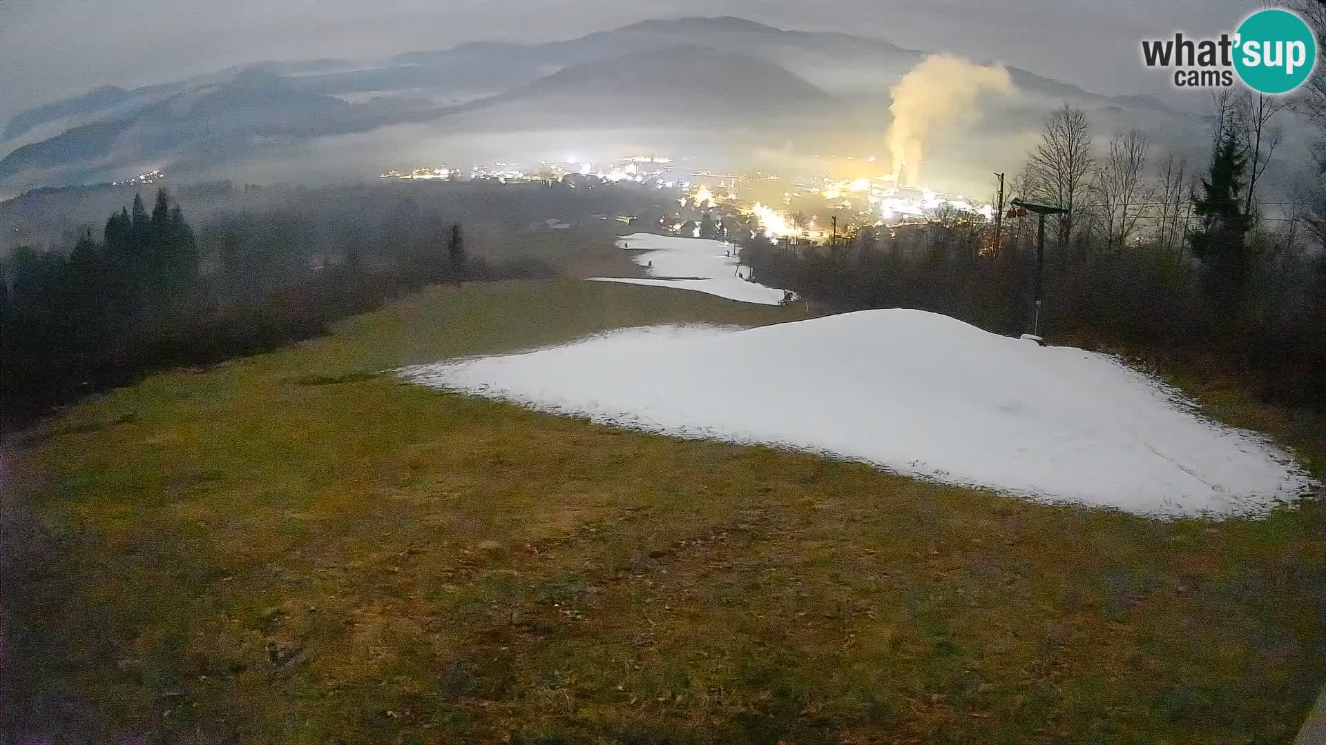 Spletna kamera Bohinjska Bistrica – Pogled v živo s smučišča Kozji Hrbet