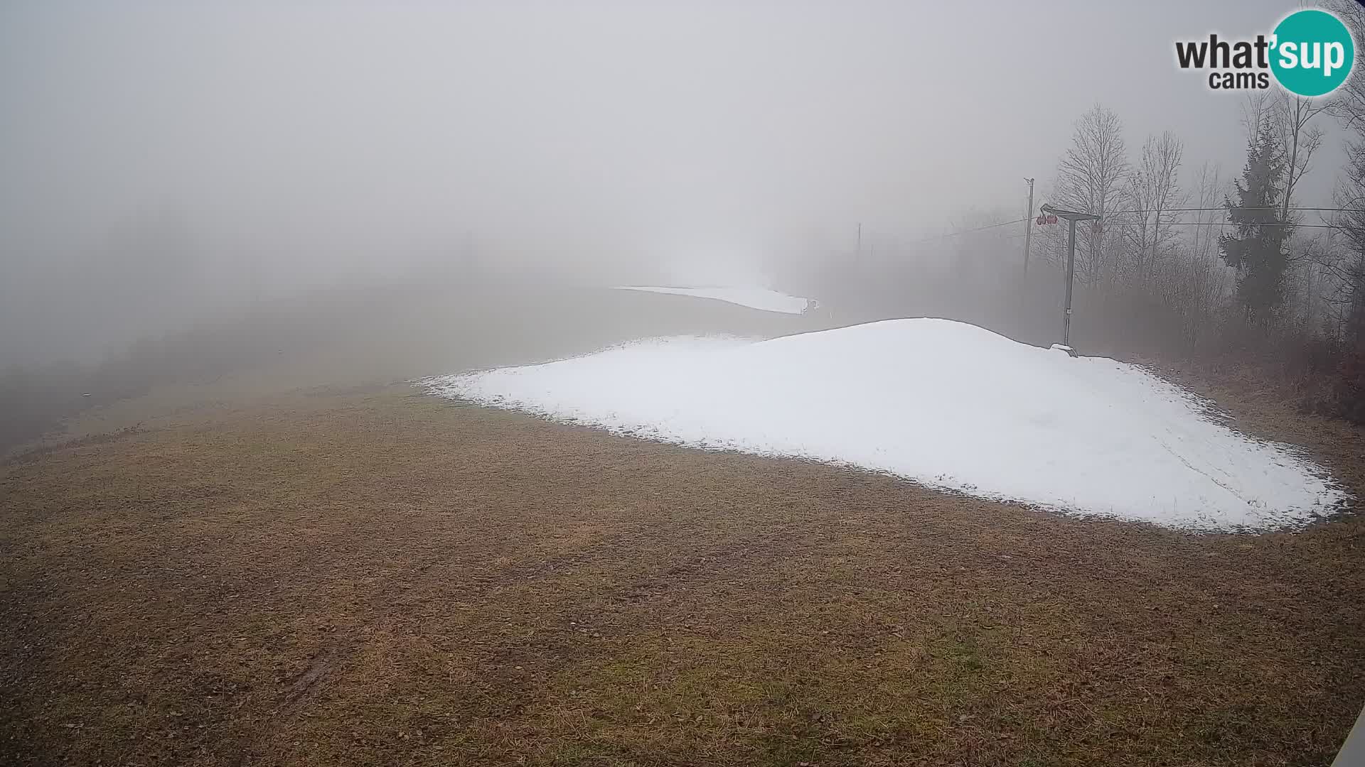 Kamera uživo Bohinjska Bistrica – Pogled u stvarnom vremenu sa skijališta Kozji Hrbet