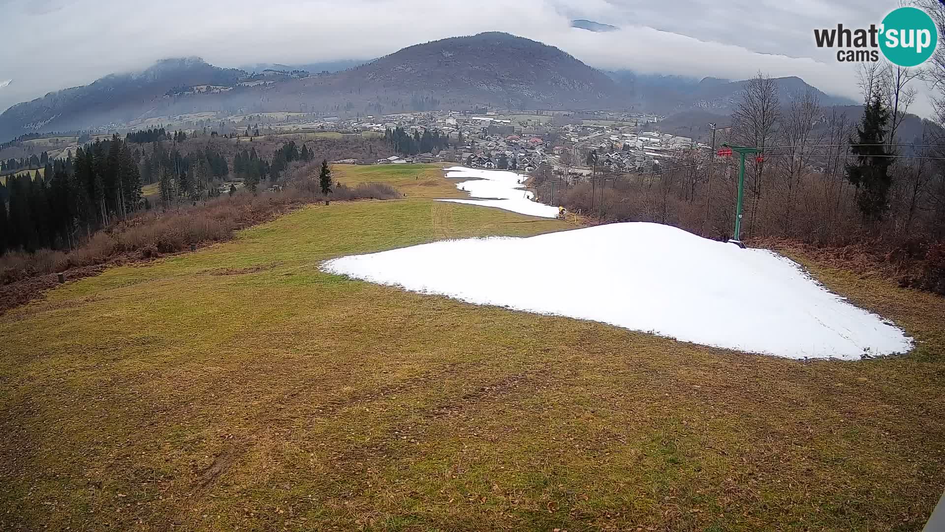 Kamera uživo Bohinjska Bistrica – Pogled u stvarnom vremenu sa skijališta Kozji Hrbet