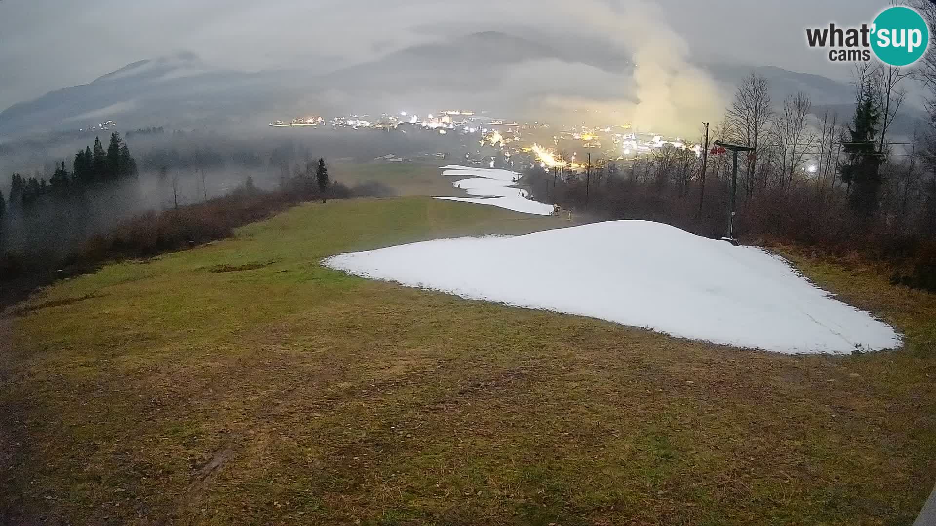 Spletna kamera Bohinjska Bistrica – Pogled v živo s smučišča Kozji Hrbet