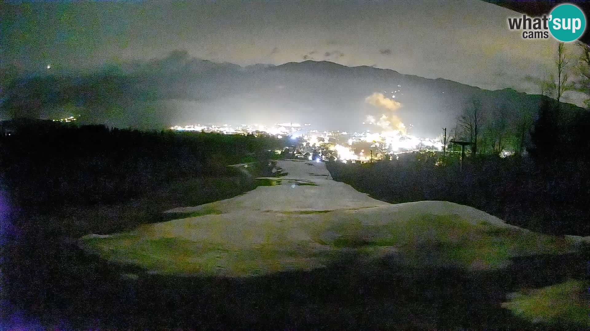 Kamera uživo Bohinjska Bistrica – Pogled u stvarnom vremenu sa skijališta Kozji Hrbet