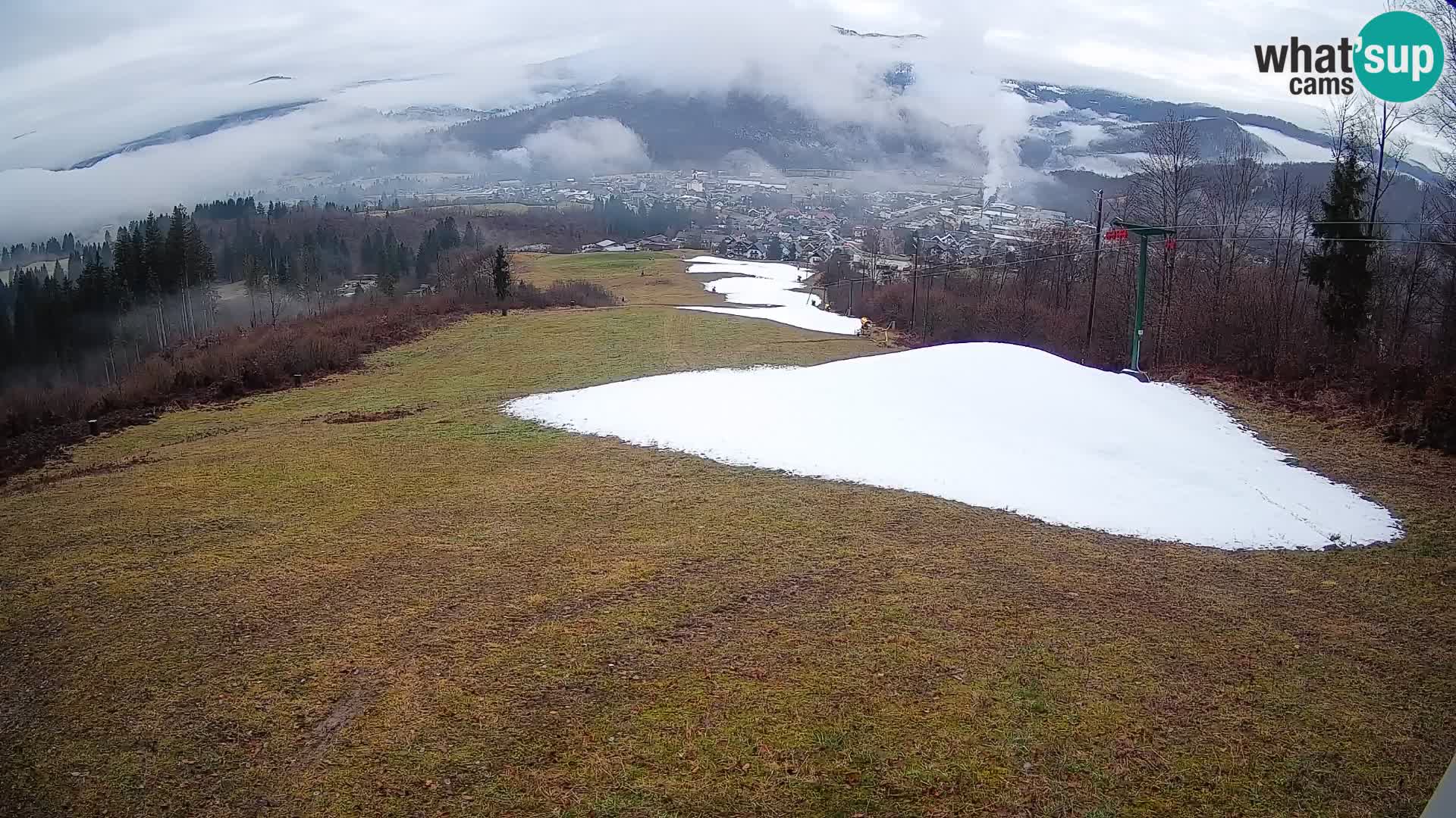 Kamera uživo Bohinjska Bistrica – Pogled u stvarnom vremenu sa skijališta Kozji Hrbet