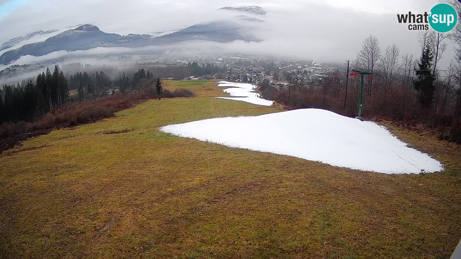Kamera uživo Bohinjska Bistrica – Pogled u stvarnom vremenu sa skijališta Kozji Hrbet