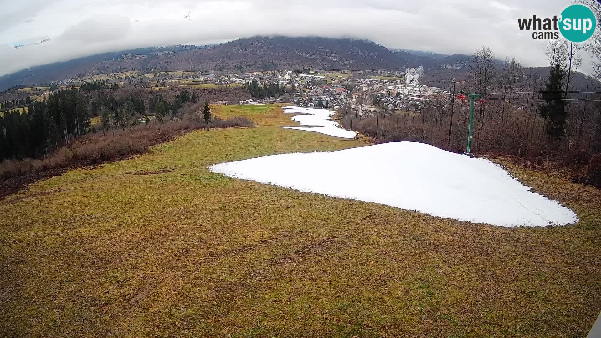 Kamera uživo Bohinjska Bistrica – Pogled u stvarnom vremenu sa skijališta Kozji Hrbet
