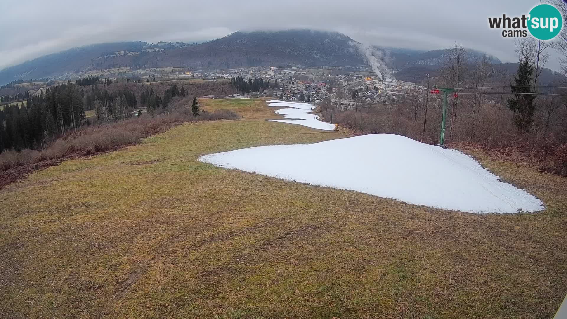 Kamera uživo Bohinjska Bistrica – Pogled u stvarnom vremenu sa skijališta Kozji Hrbet