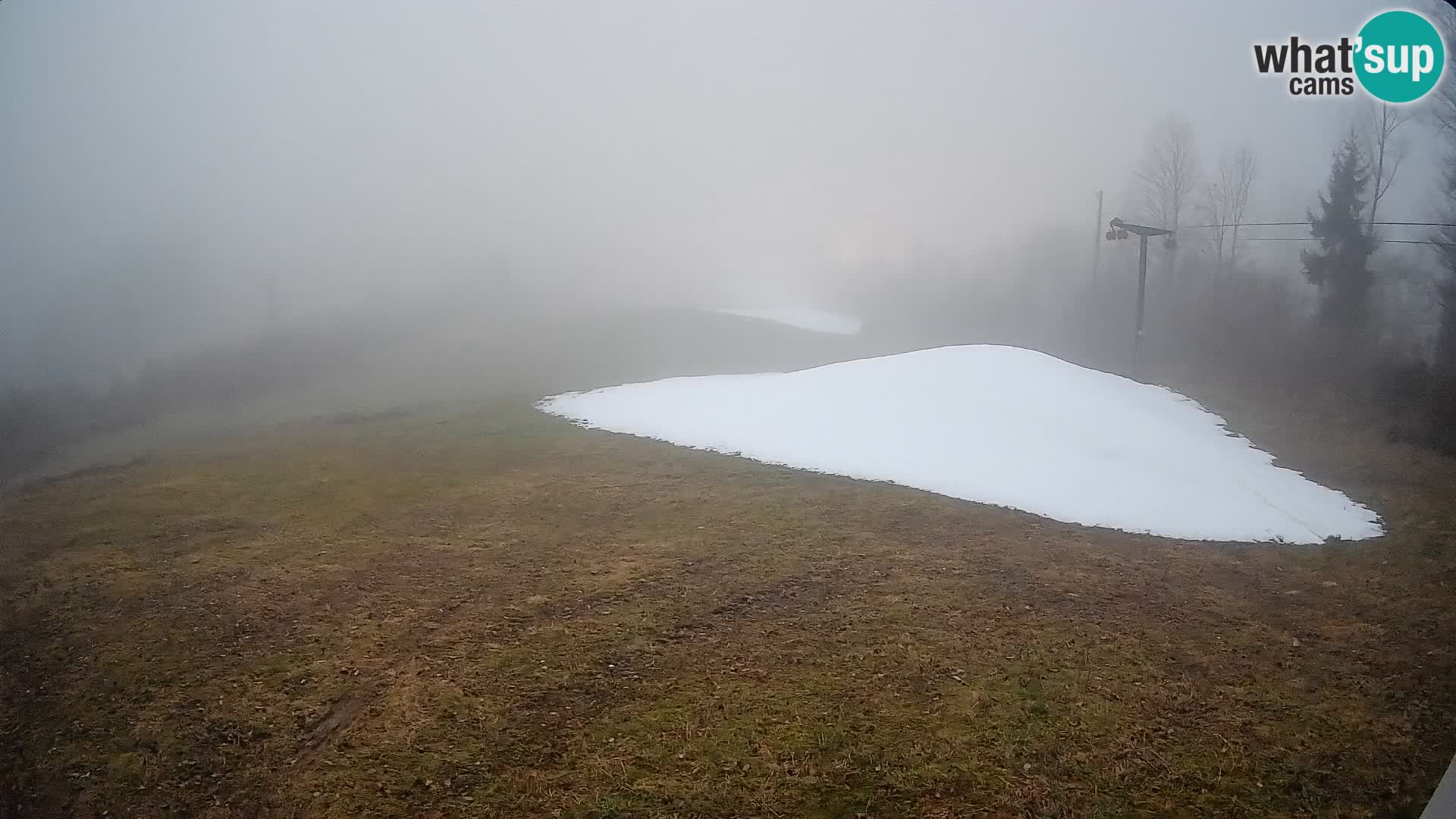 Kamera uživo Bohinjska Bistrica – Pogled u stvarnom vremenu sa skijališta Kozji Hrbet