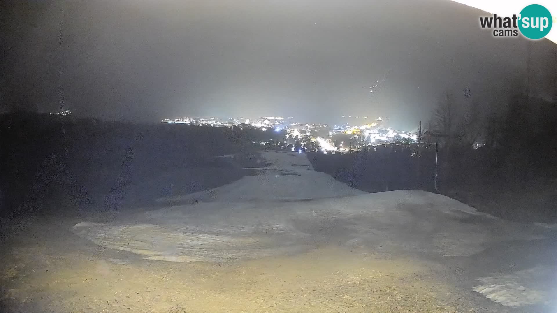 Spletna kamera Bohinjska Bistrica – Pogled v živo s smučišča Kozji Hrbet