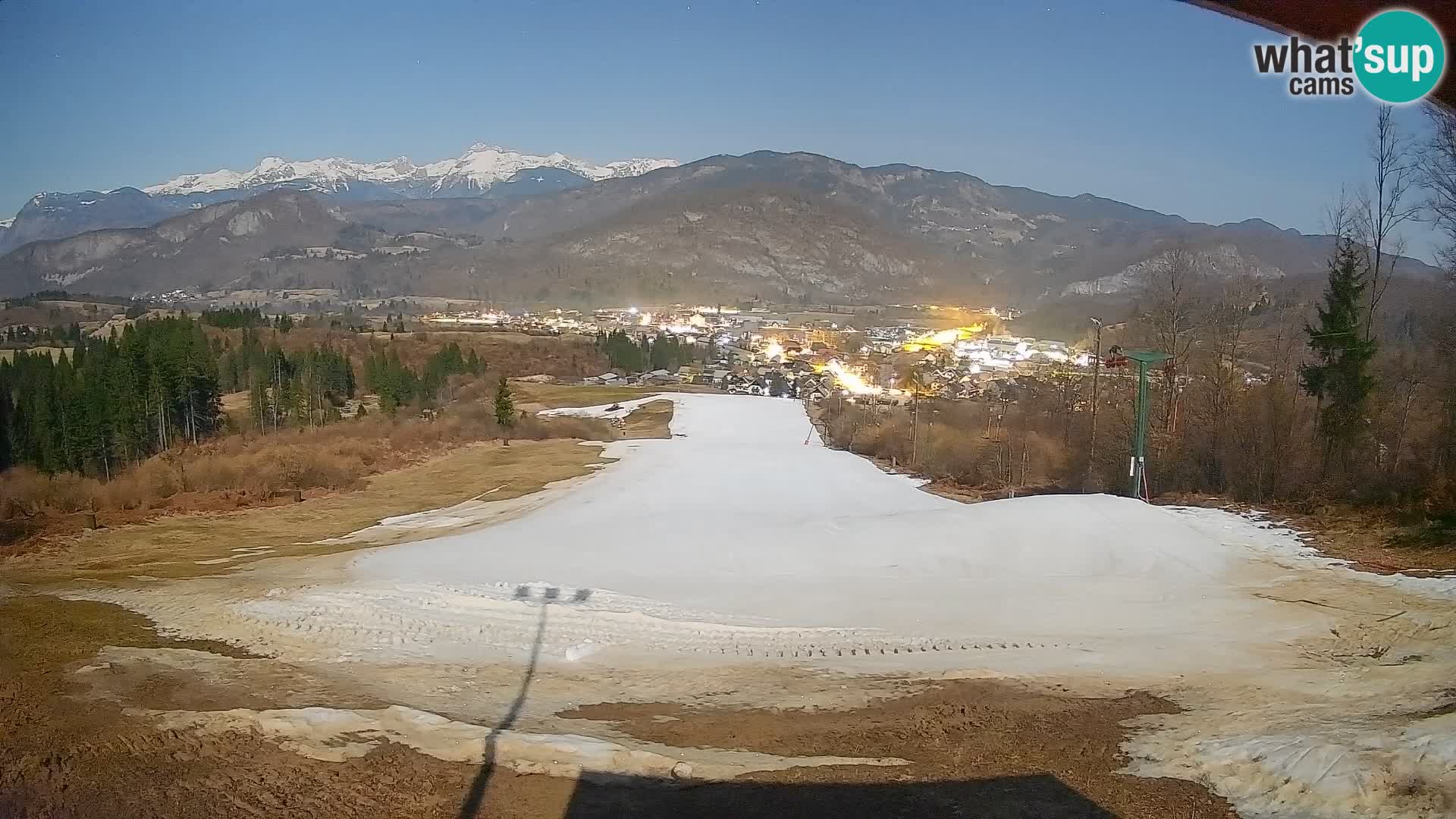 Spletna kamera Bohinjska Bistrica – Pogled v živo s smučišča Kozji Hrbet