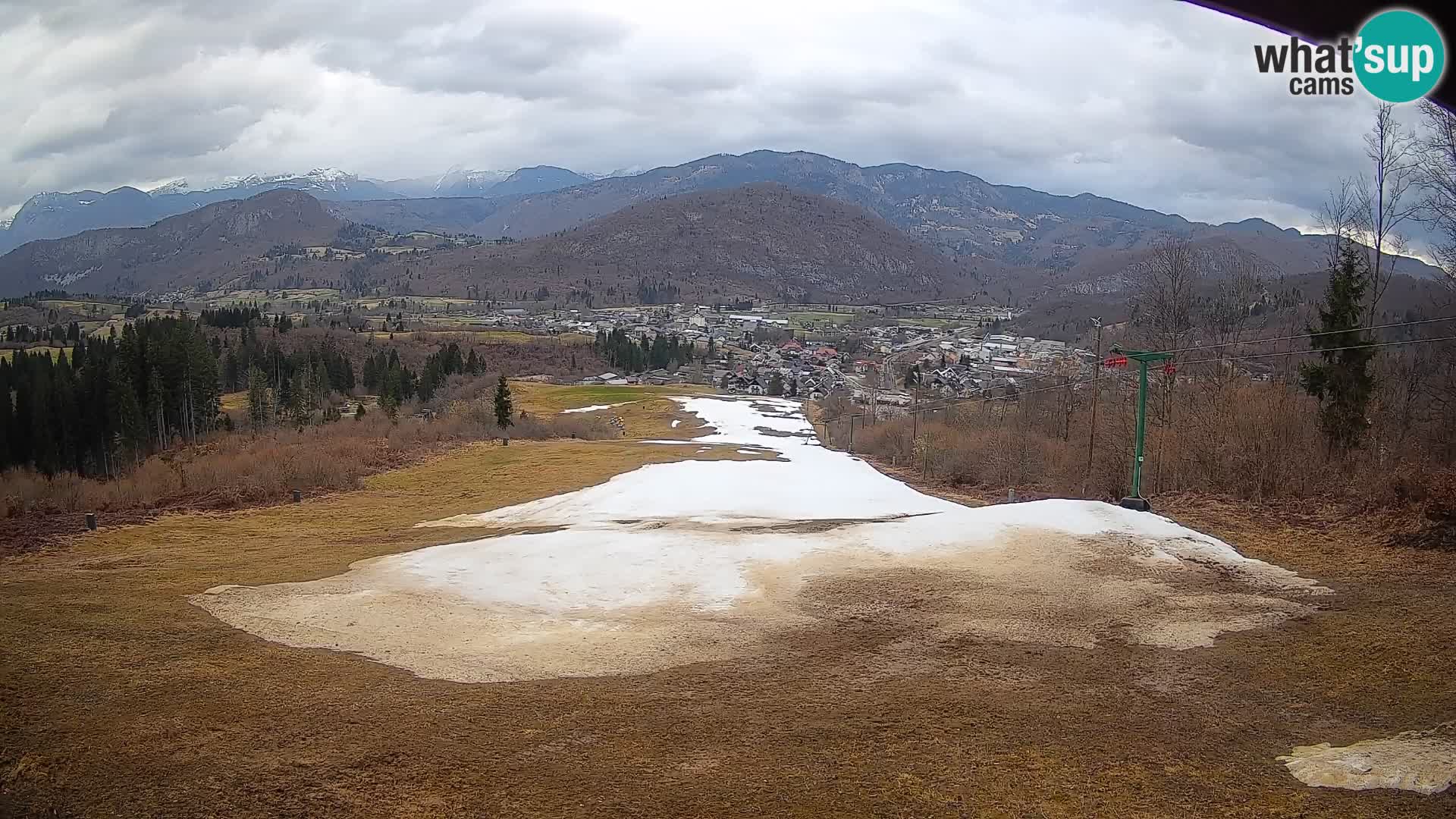 Kamera uživo Bohinjska Bistrica – Pogled u stvarnom vremenu sa skijališta Kozji Hrbet