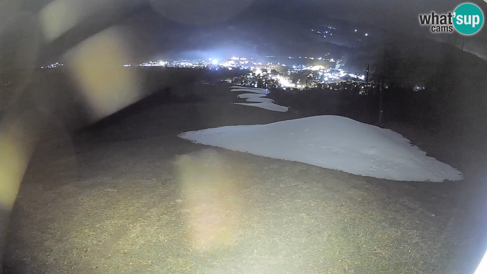 Kamera uživo Bohinjska Bistrica – Pogled u stvarnom vremenu sa skijališta Kozji Hrbet