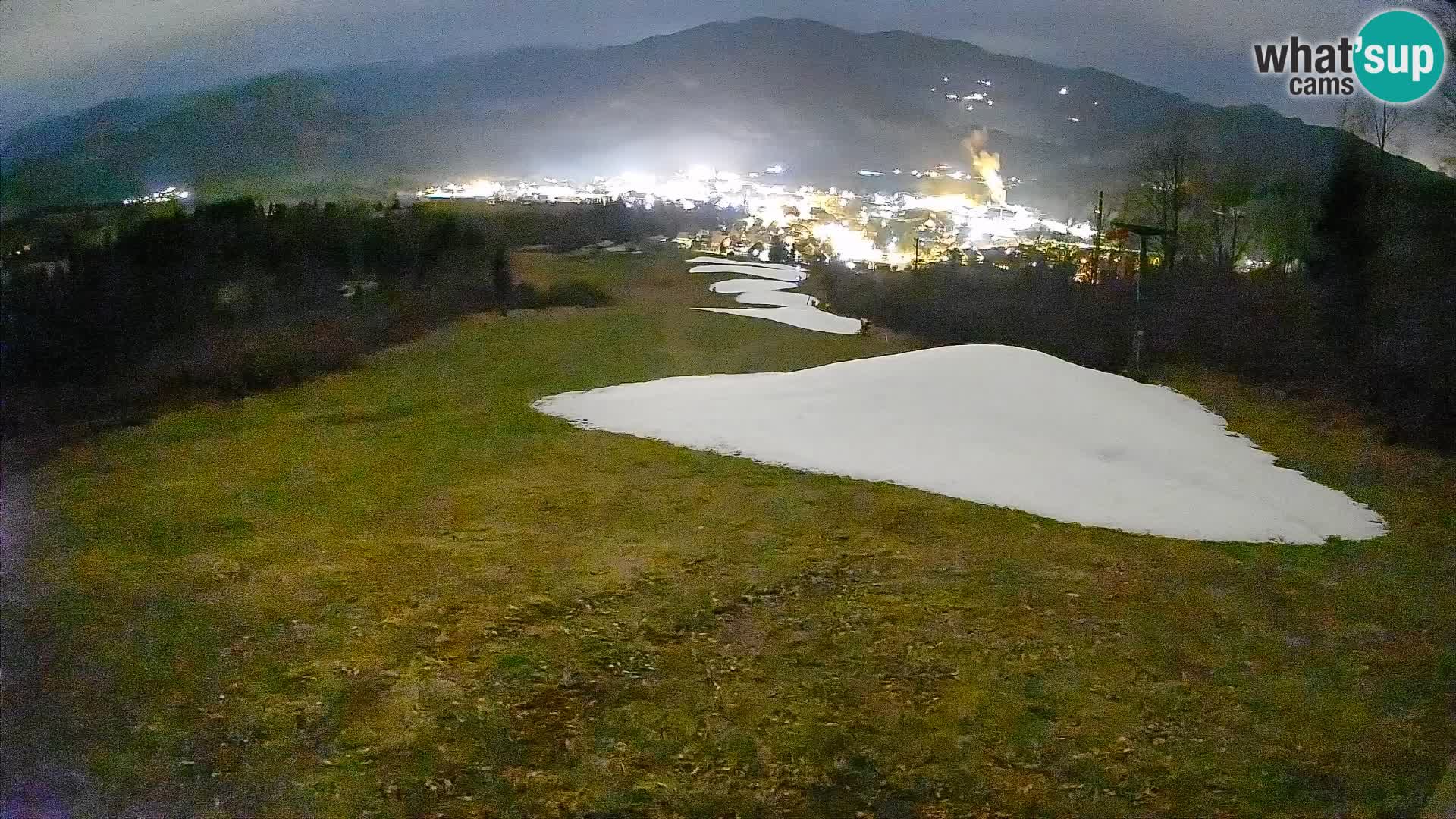 Kamera uživo Bohinjska Bistrica – Pogled u stvarnom vremenu sa skijališta Kozji Hrbet