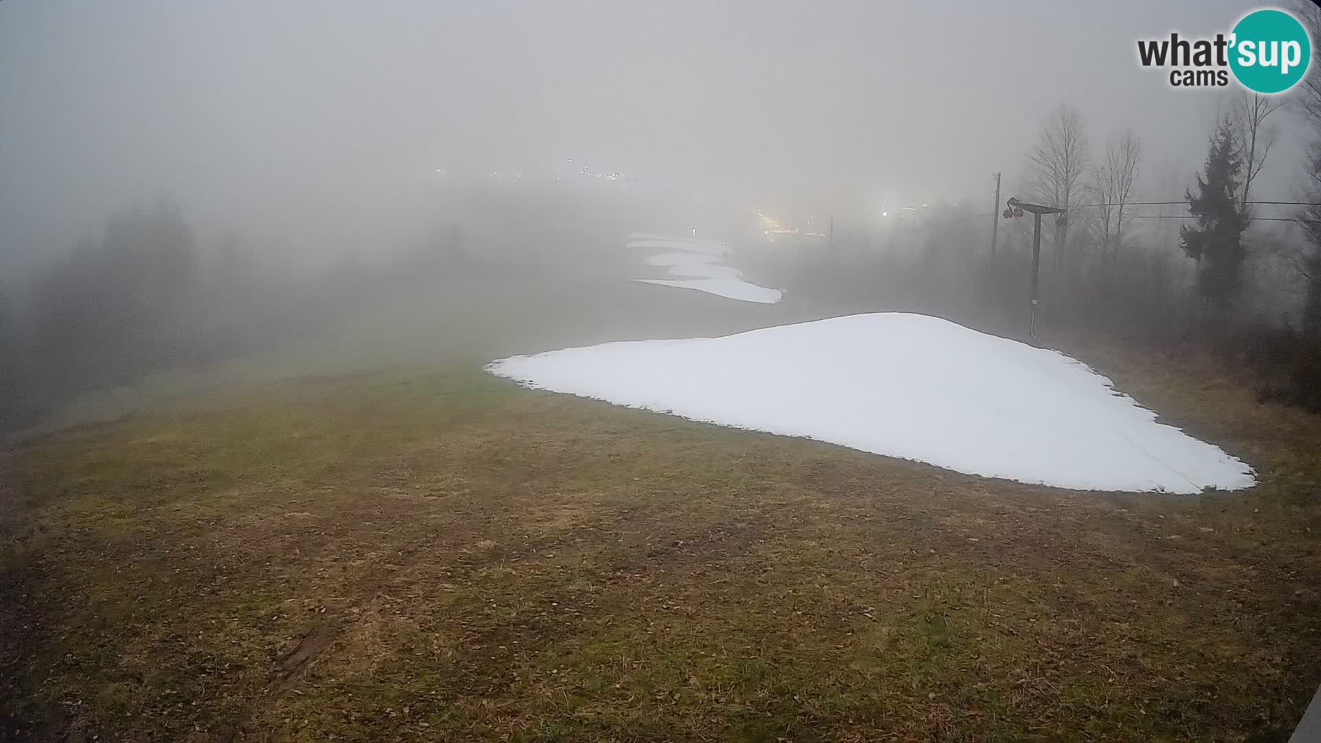 Kamera uživo Bohinjska Bistrica – Pogled u stvarnom vremenu sa skijališta Kozji Hrbet