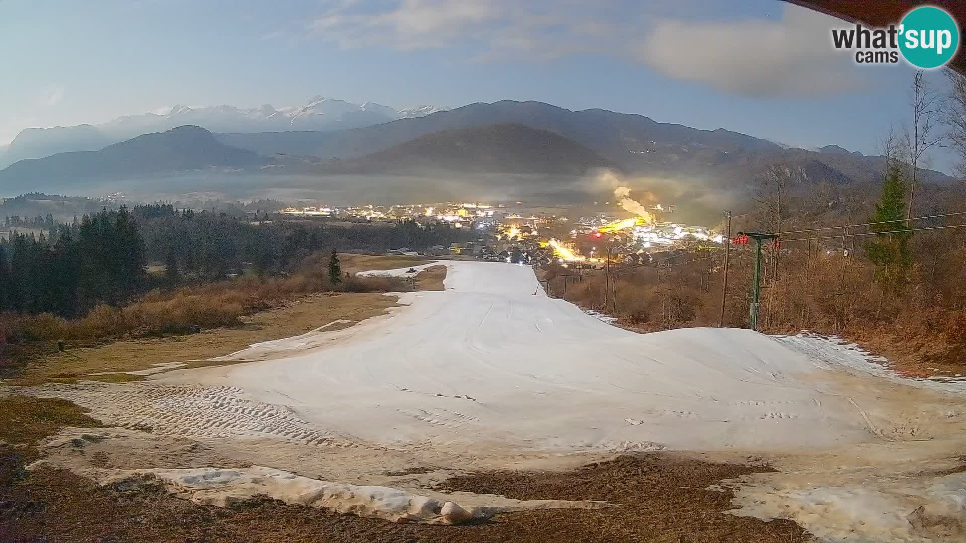 Spletna kamera Bohinjska Bistrica – Pogled v živo s smučišča Kozji Hrbet