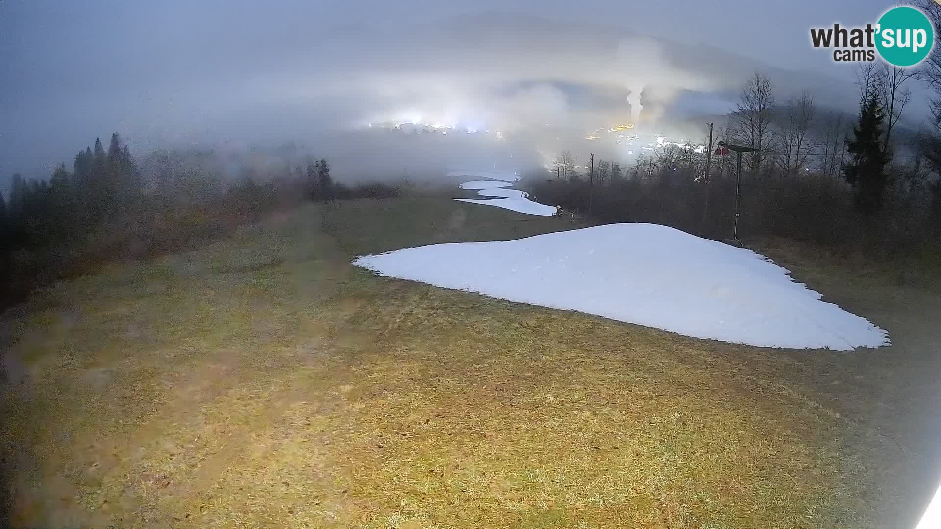 Spletna kamera Bohinjska Bistrica – Pogled v živo s smučišča Kozji Hrbet