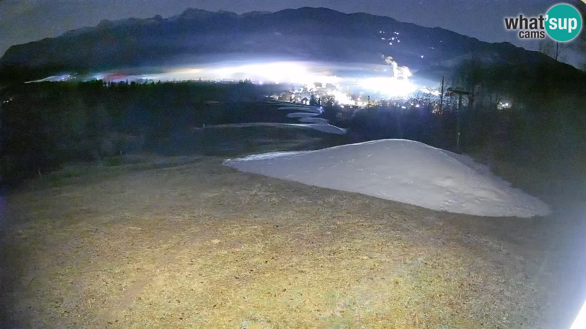 Spletna kamera Bohinjska Bistrica – Pogled v živo s smučišča Kozji Hrbet