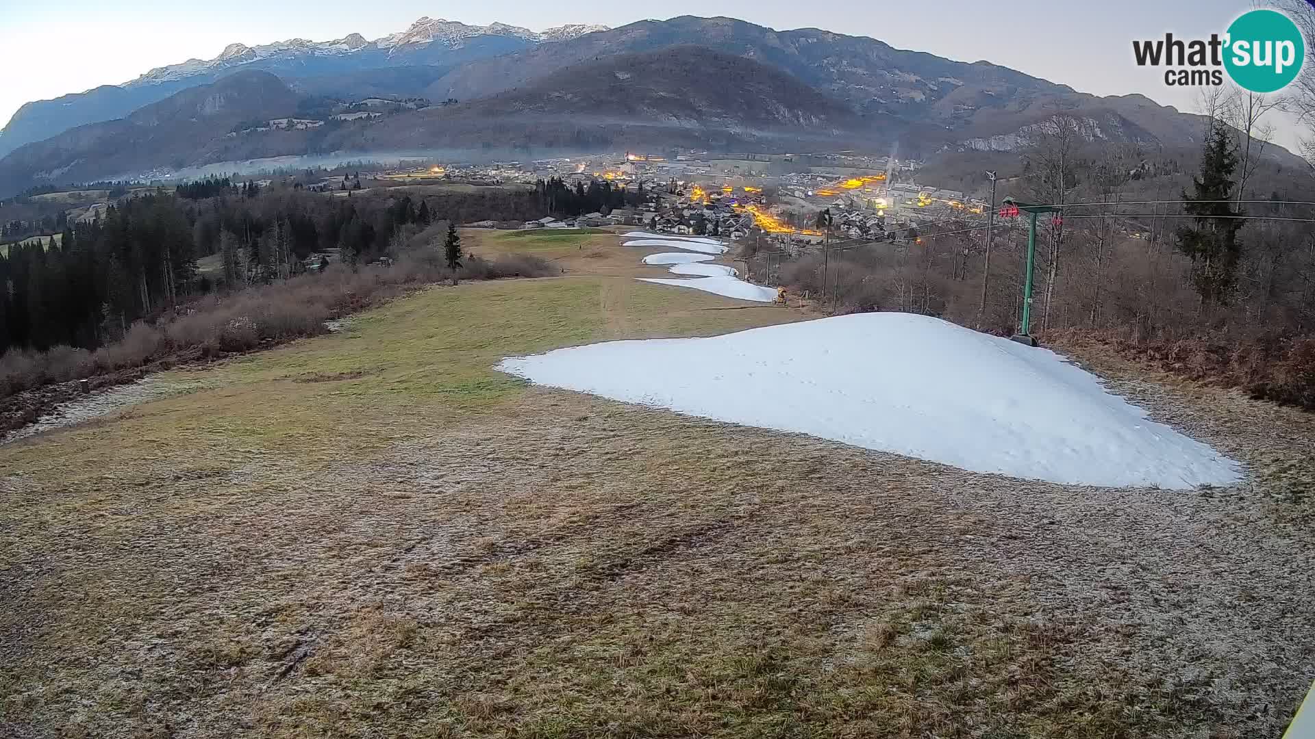 Spletna kamera Bohinjska Bistrica – Pogled v živo s smučišča Kozji Hrbet