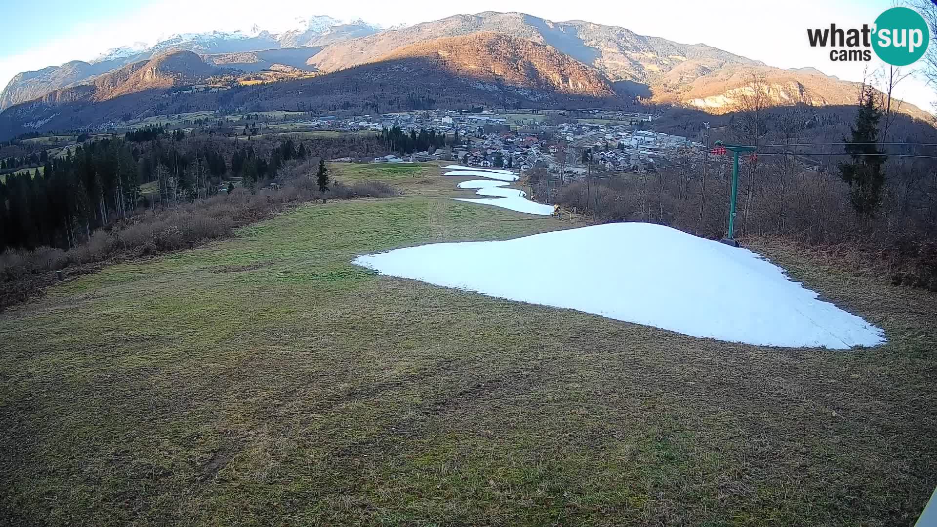 Spletna kamera Bohinjska Bistrica – Pogled v živo s smučišča Kozji Hrbet