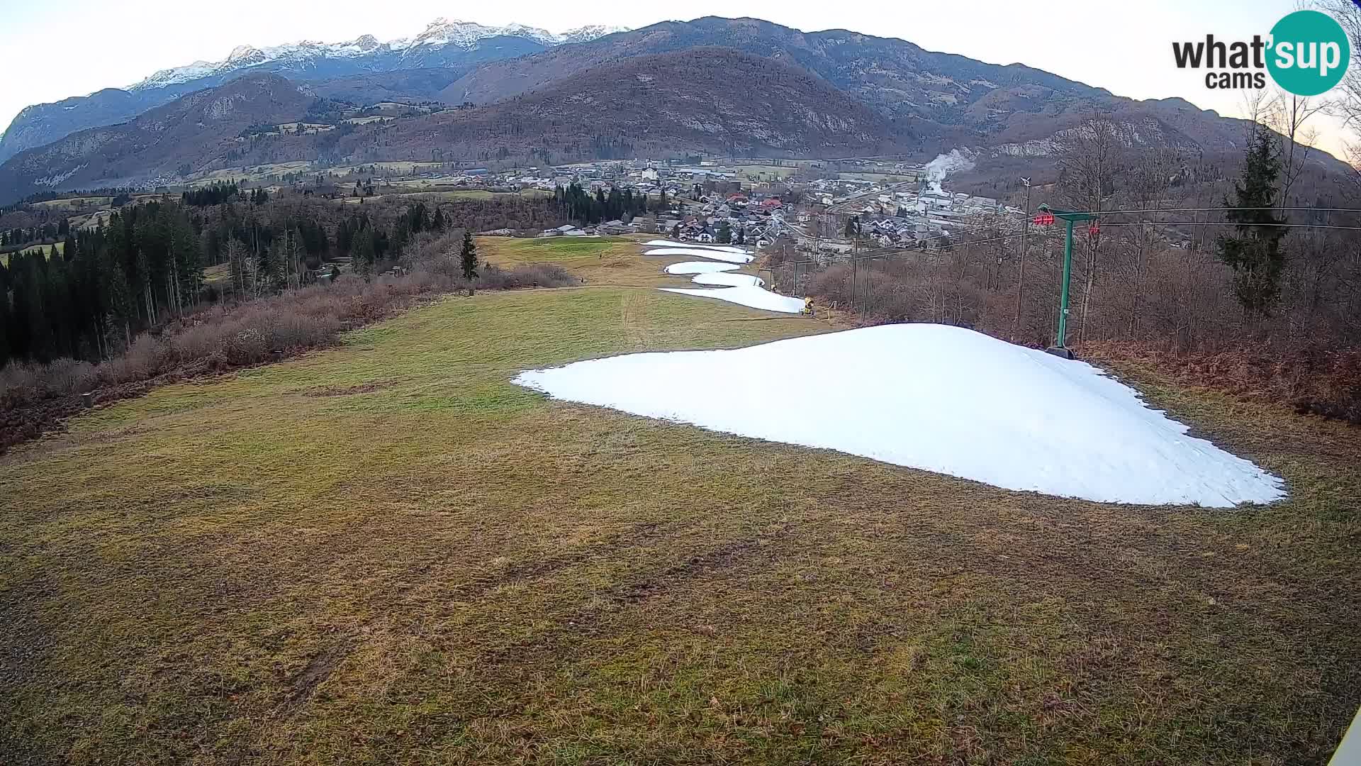 Spletna kamera Bohinjska Bistrica – Pogled v živo s smučišča Kozji Hrbet