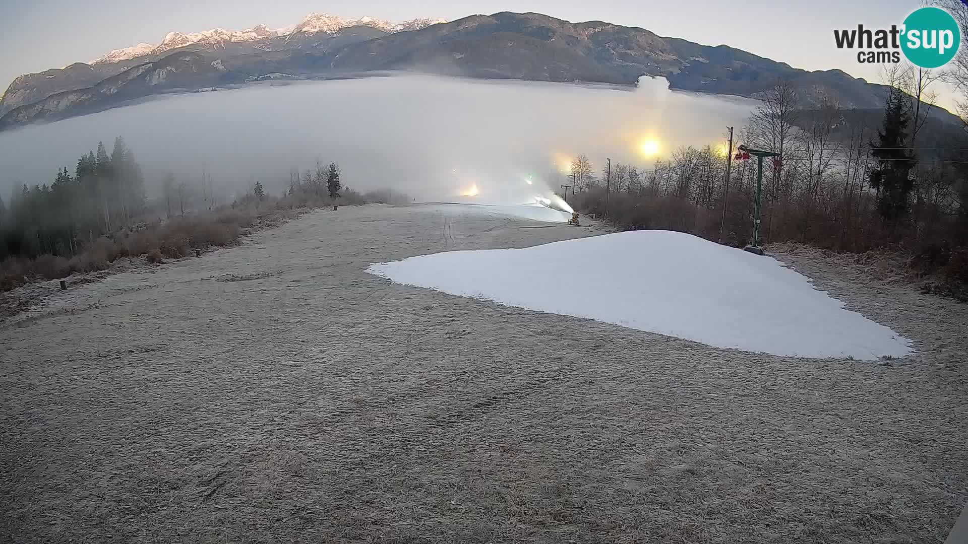 Kamera uživo Bohinjska Bistrica – Pogled u stvarnom vremenu sa skijališta Kozji Hrbet