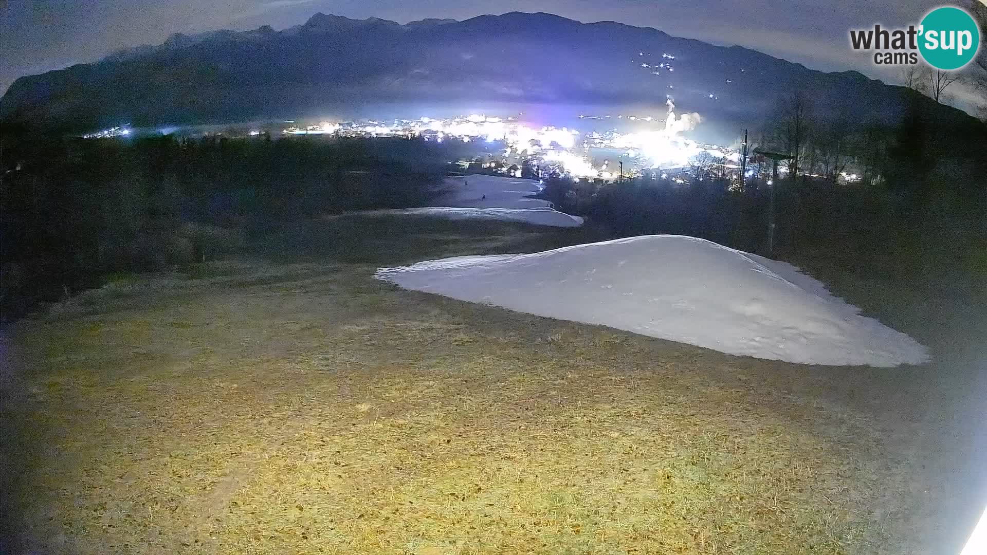 Kamera uživo Bohinjska Bistrica – Pogled u stvarnom vremenu sa skijališta Kozji Hrbet
