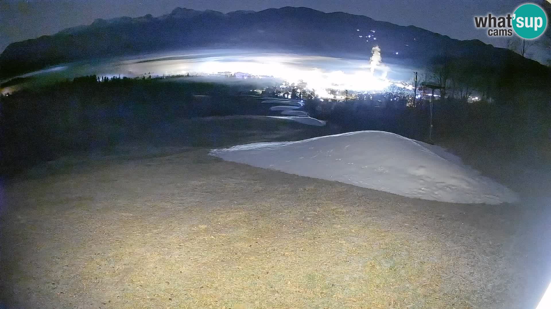 Spletna kamera Bohinjska Bistrica – Pogled v živo s smučišča Kozji Hrbet