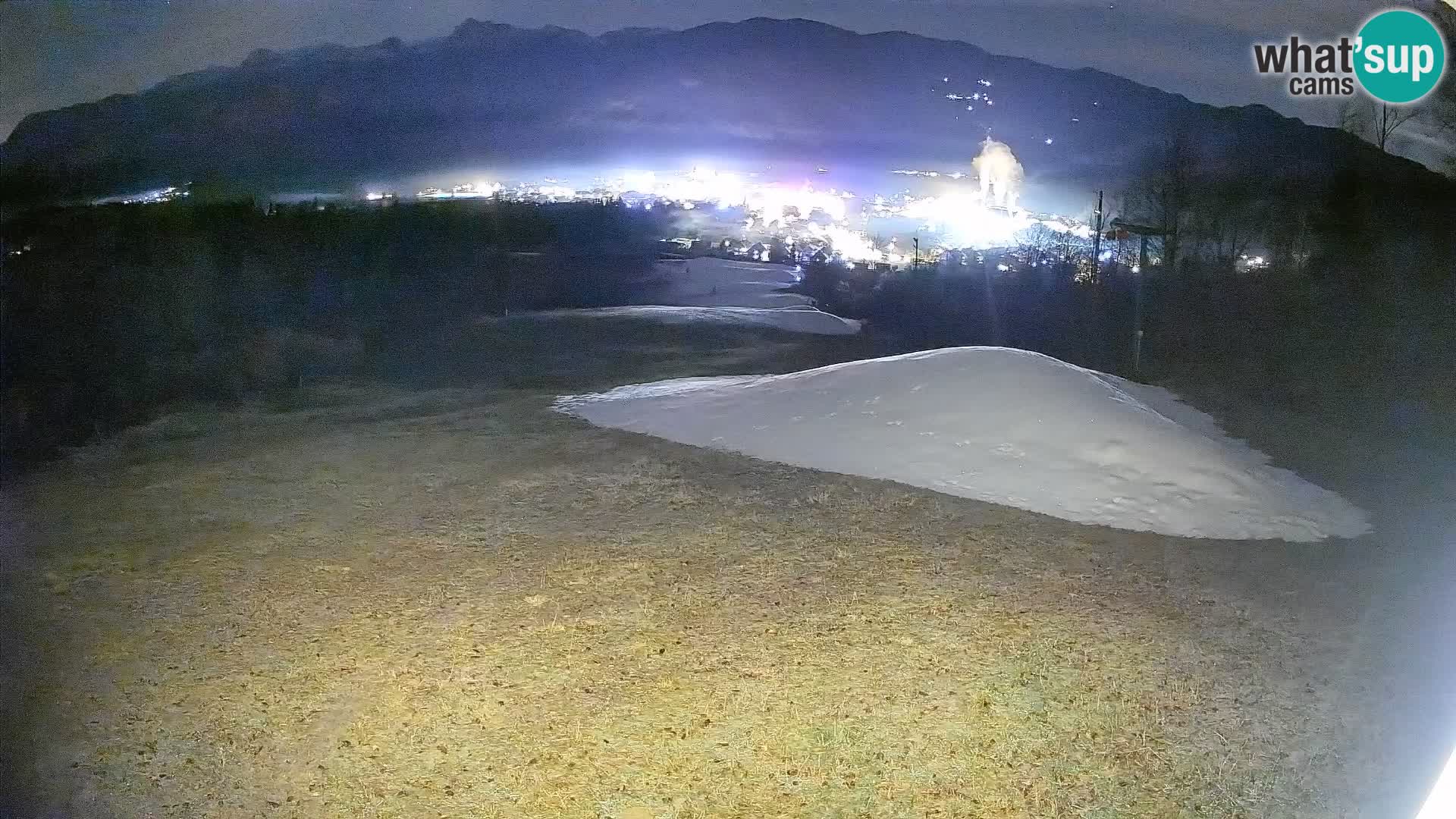 Kamera uživo Bohinjska Bistrica – Pogled u stvarnom vremenu sa skijališta Kozji Hrbet