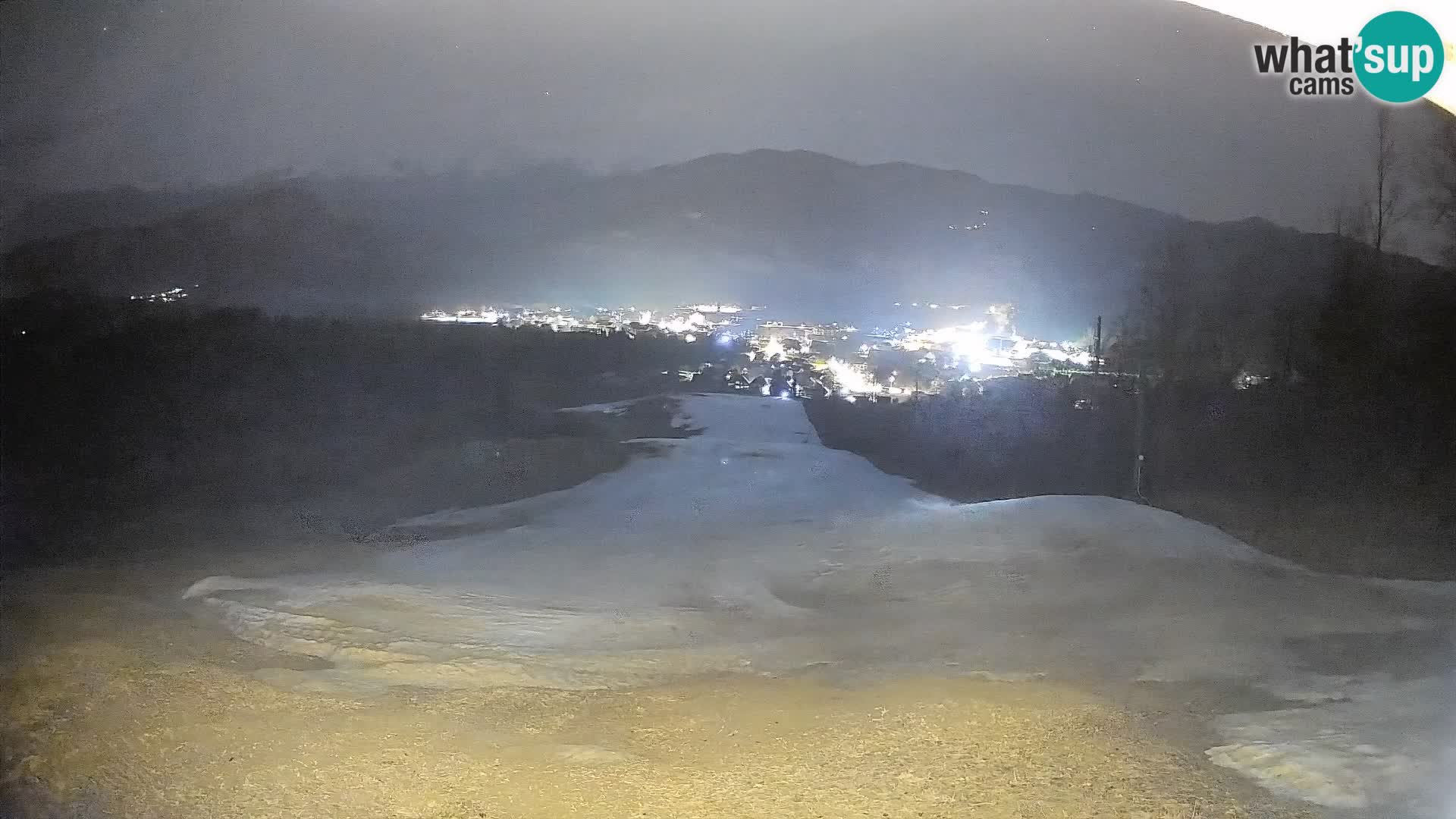 Spletna kamera Bohinjska Bistrica – Pogled v živo s smučišča Kozji Hrbet