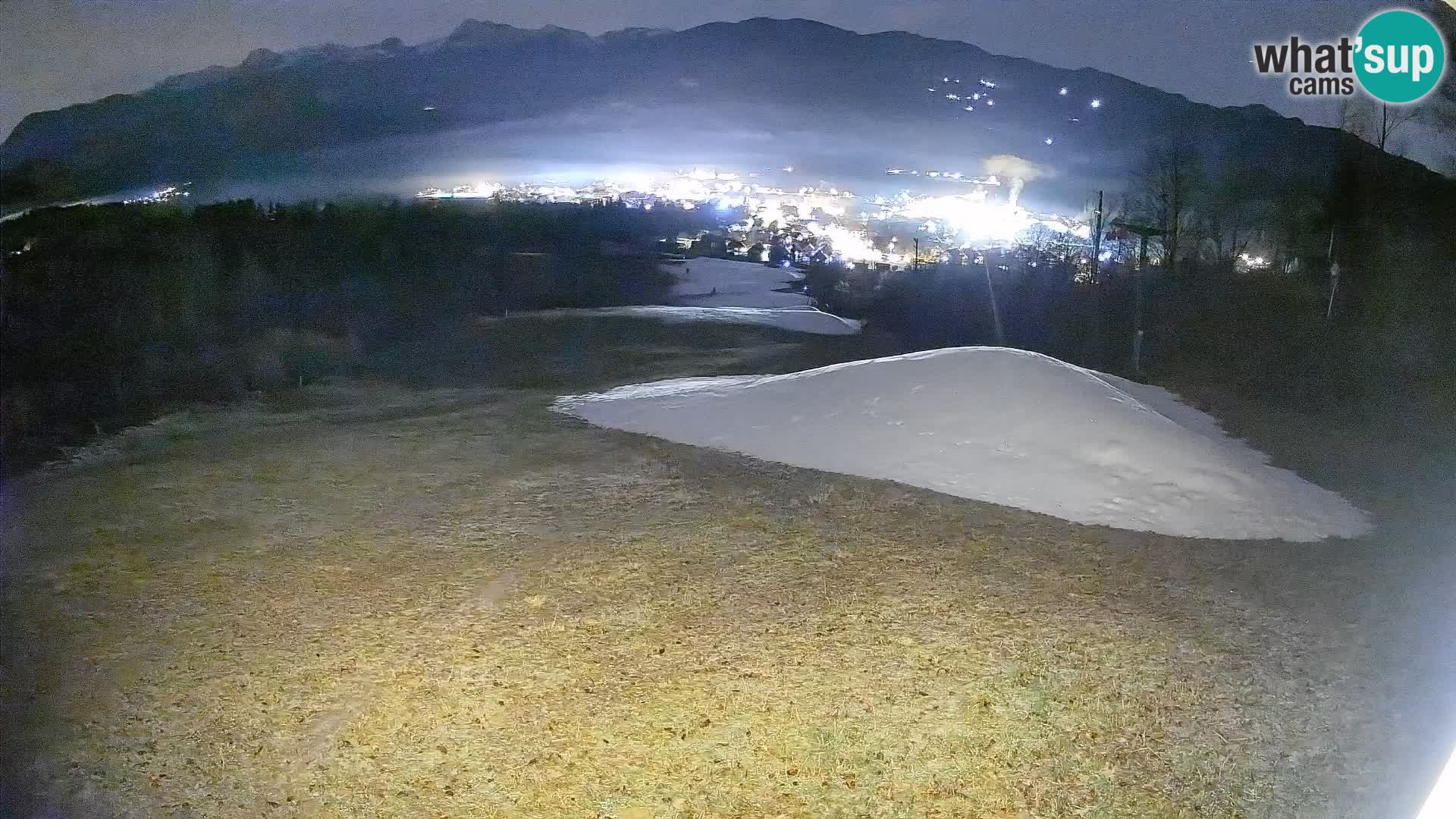 Kamera uživo Bohinjska Bistrica – Pogled u stvarnom vremenu sa skijališta Kozji Hrbet