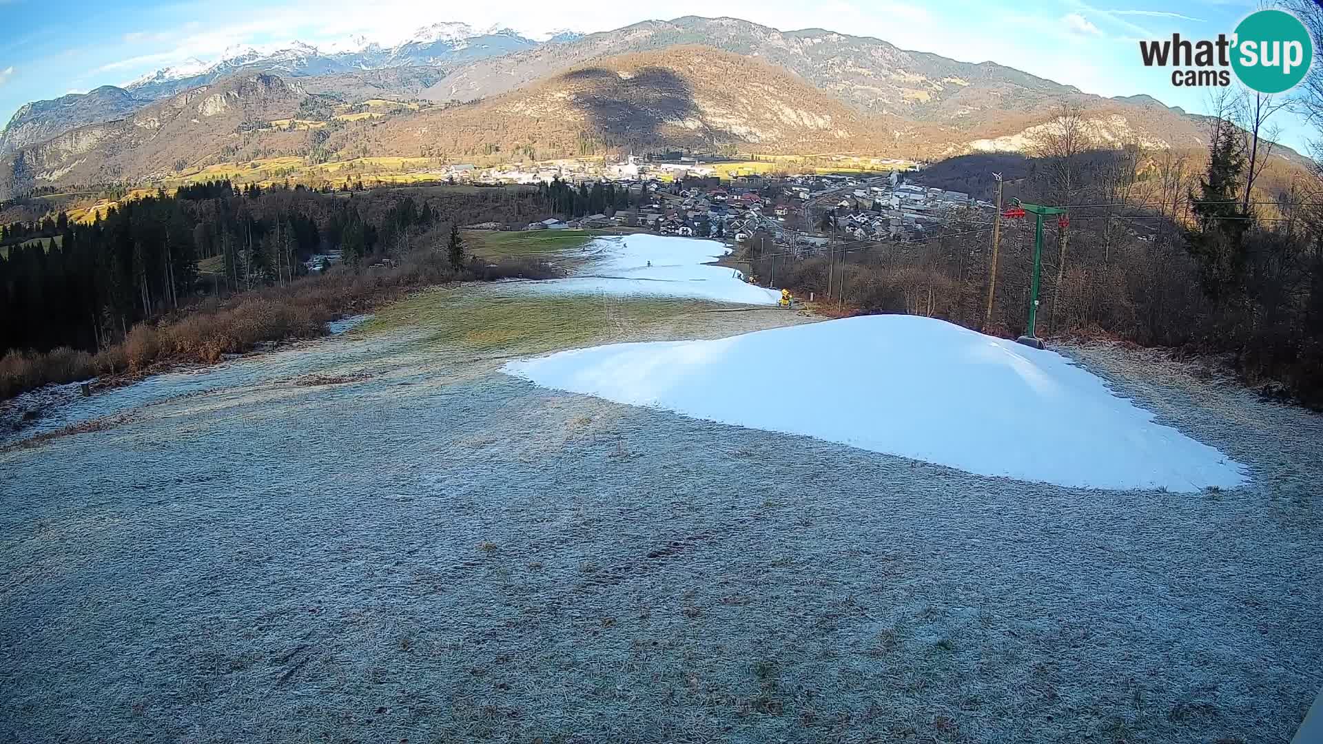 Kamera uživo Bohinjska Bistrica – Pogled u stvarnom vremenu sa skijališta Kozji Hrbet