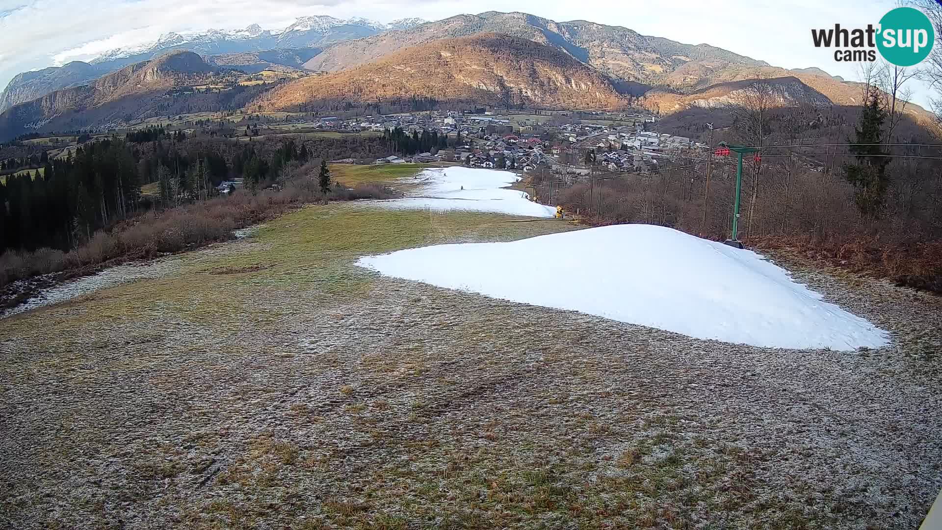 Kamera uživo Bohinjska Bistrica – Pogled u stvarnom vremenu sa skijališta Kozji Hrbet
