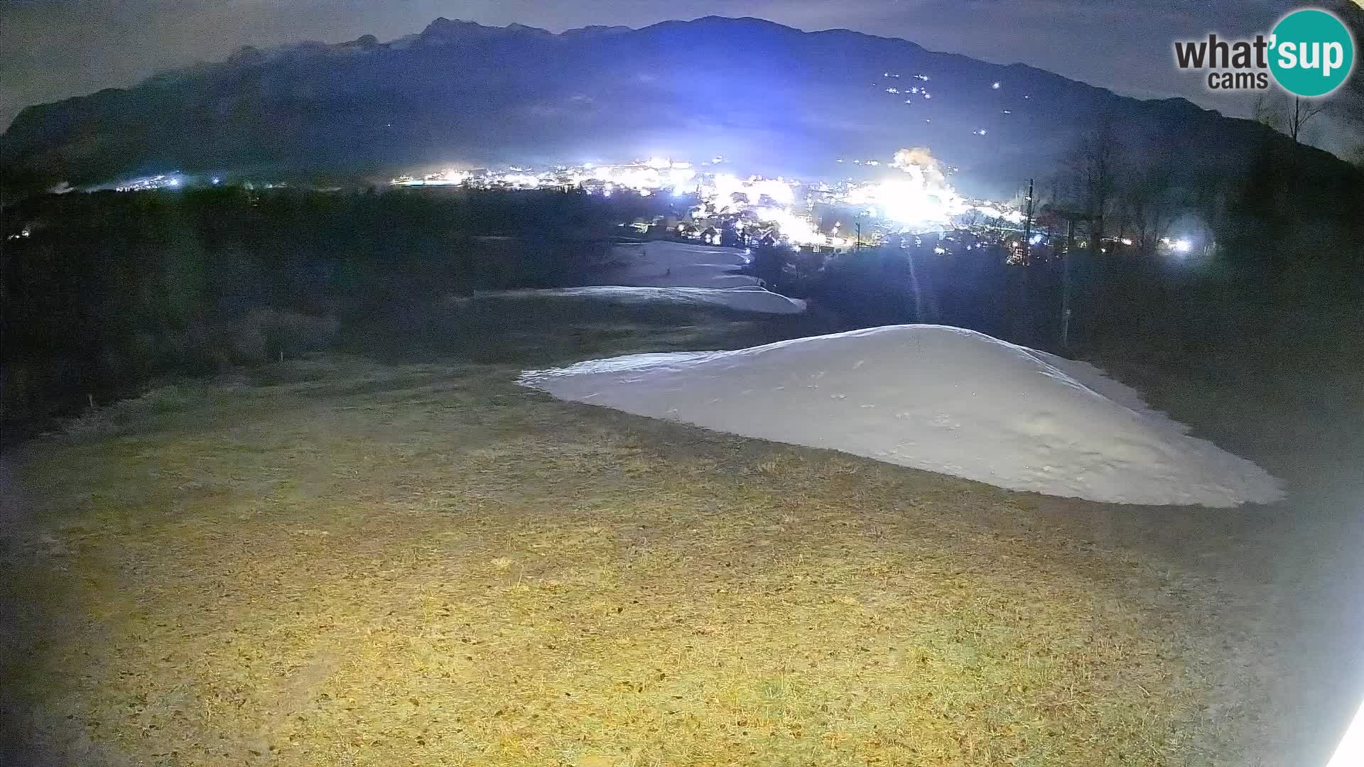 Spletna kamera Bohinjska Bistrica – Pogled v živo s smučišča Kozji Hrbet