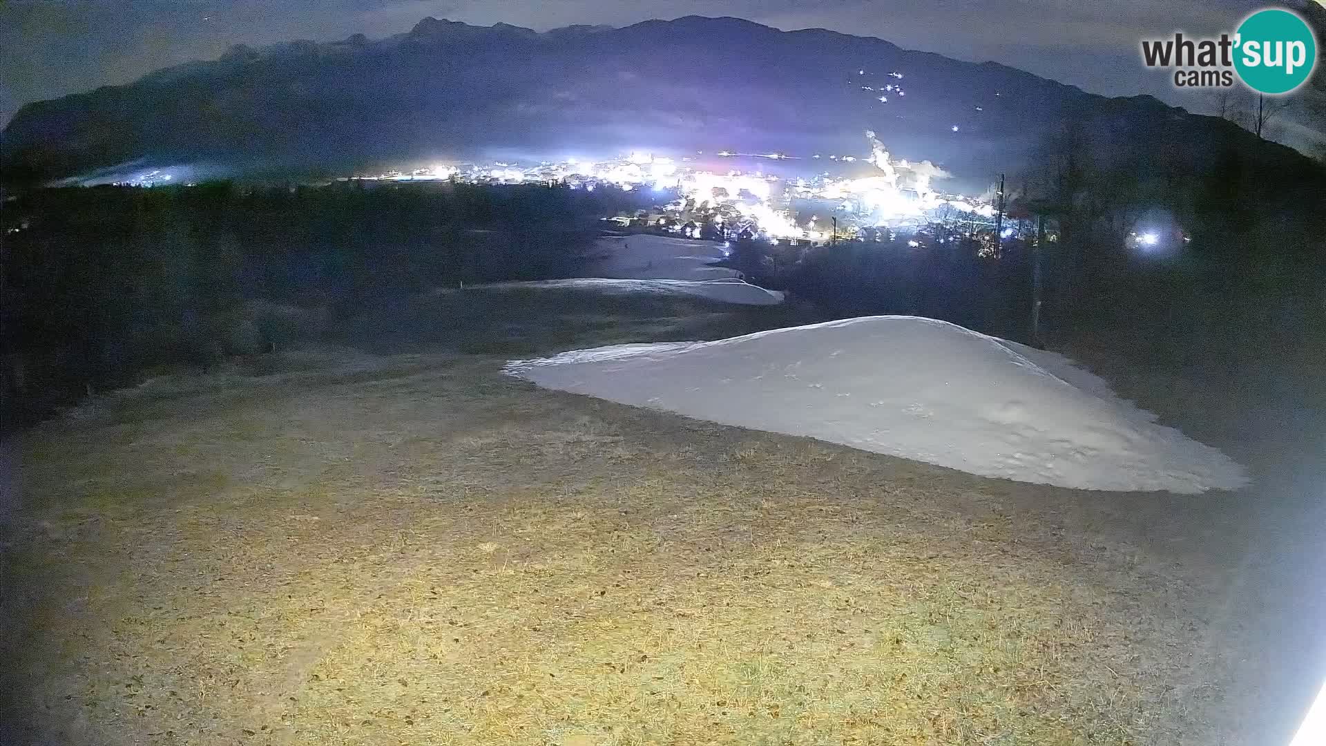 Spletna kamera Bohinjska Bistrica – Pogled v živo s smučišča Kozji Hrbet