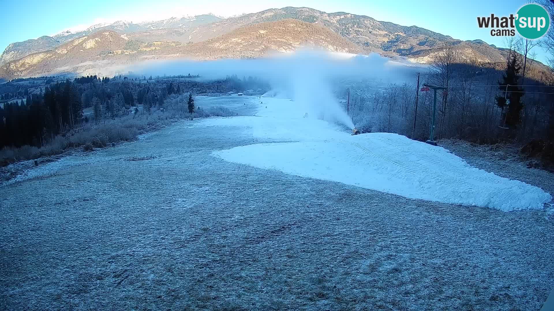 Kamera uživo Bohinjska Bistrica – Pogled u stvarnom vremenu sa skijališta Kozji Hrbet