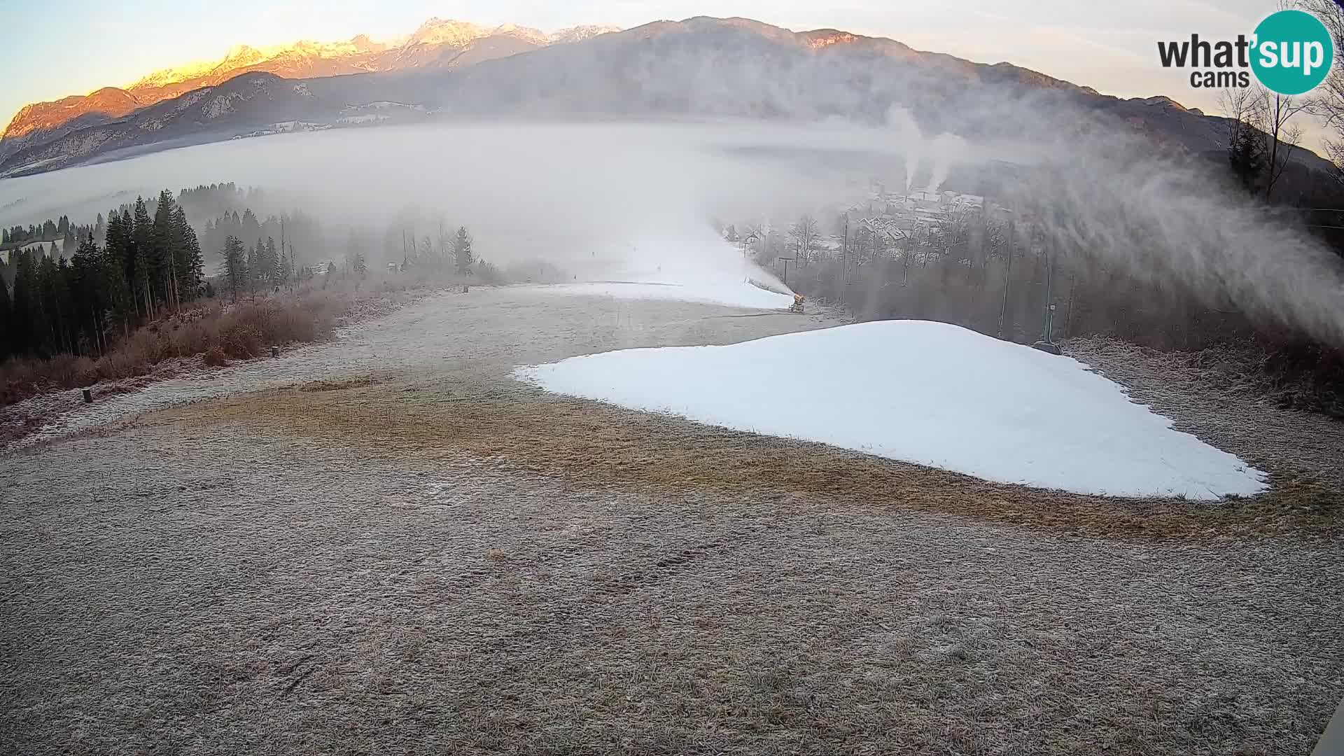Kamera uživo Bohinjska Bistrica – Pogled u stvarnom vremenu sa skijališta Kozji Hrbet