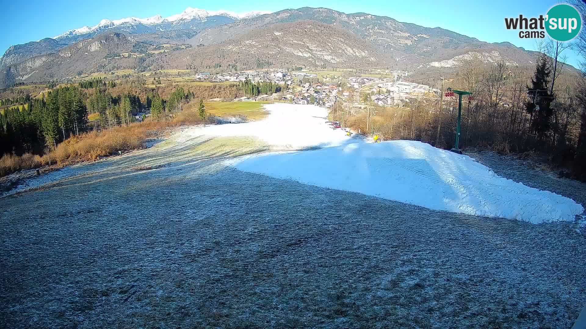 Spletna kamera Bohinjska Bistrica – Pogled v živo s smučišča Kozji Hrbet