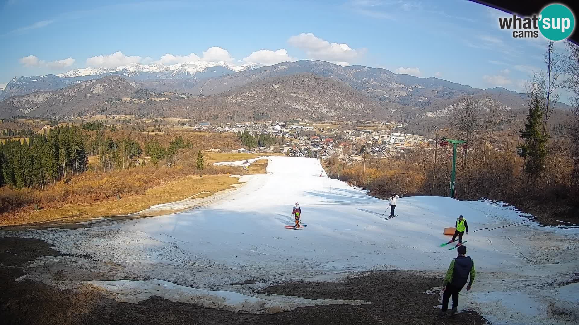 Spletna kamera Bohinjska Bistrica – Pogled v živo s smučišča Kozji Hrbet