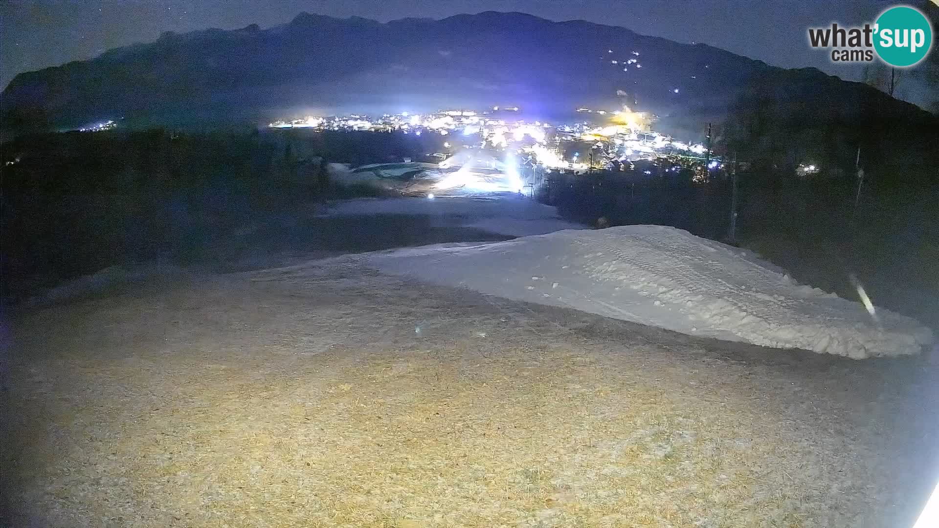 Spletna kamera Bohinjska Bistrica – Pogled v živo s smučišča Kozji Hrbet