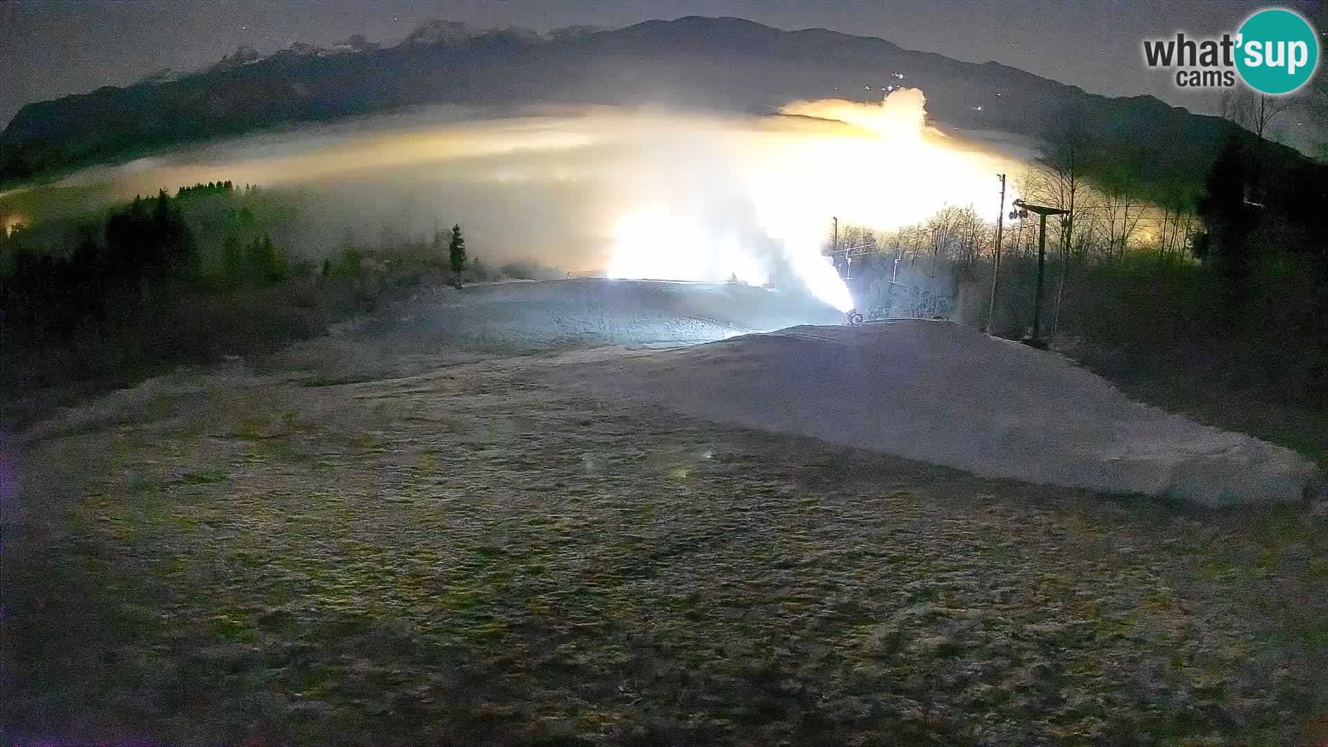 Spletna kamera Bohinjska Bistrica – Pogled v živo s smučišča Kozji Hrbet