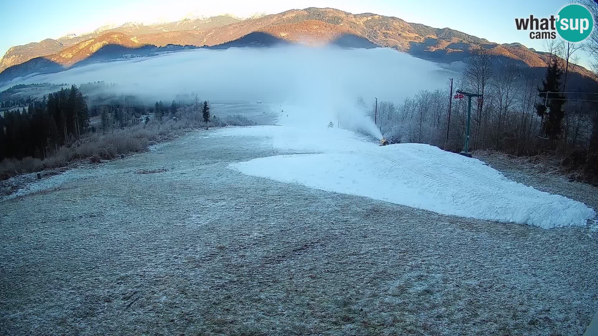 Kamera uživo Bohinjska Bistrica – Pogled u stvarnom vremenu sa skijališta Kozji Hrbet