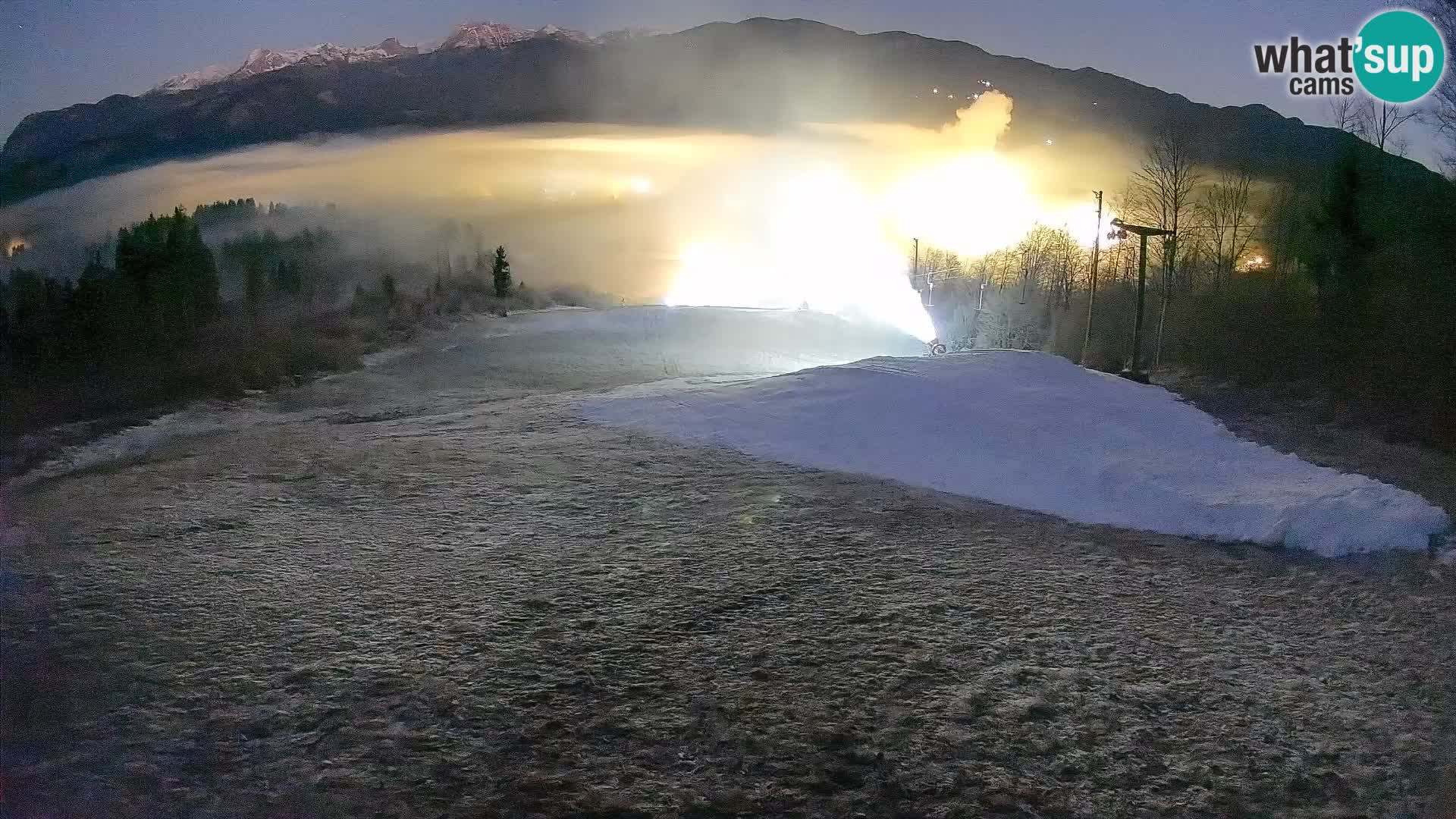 Kamera uživo Bohinjska Bistrica – Pogled u stvarnom vremenu sa skijališta Kozji Hrbet