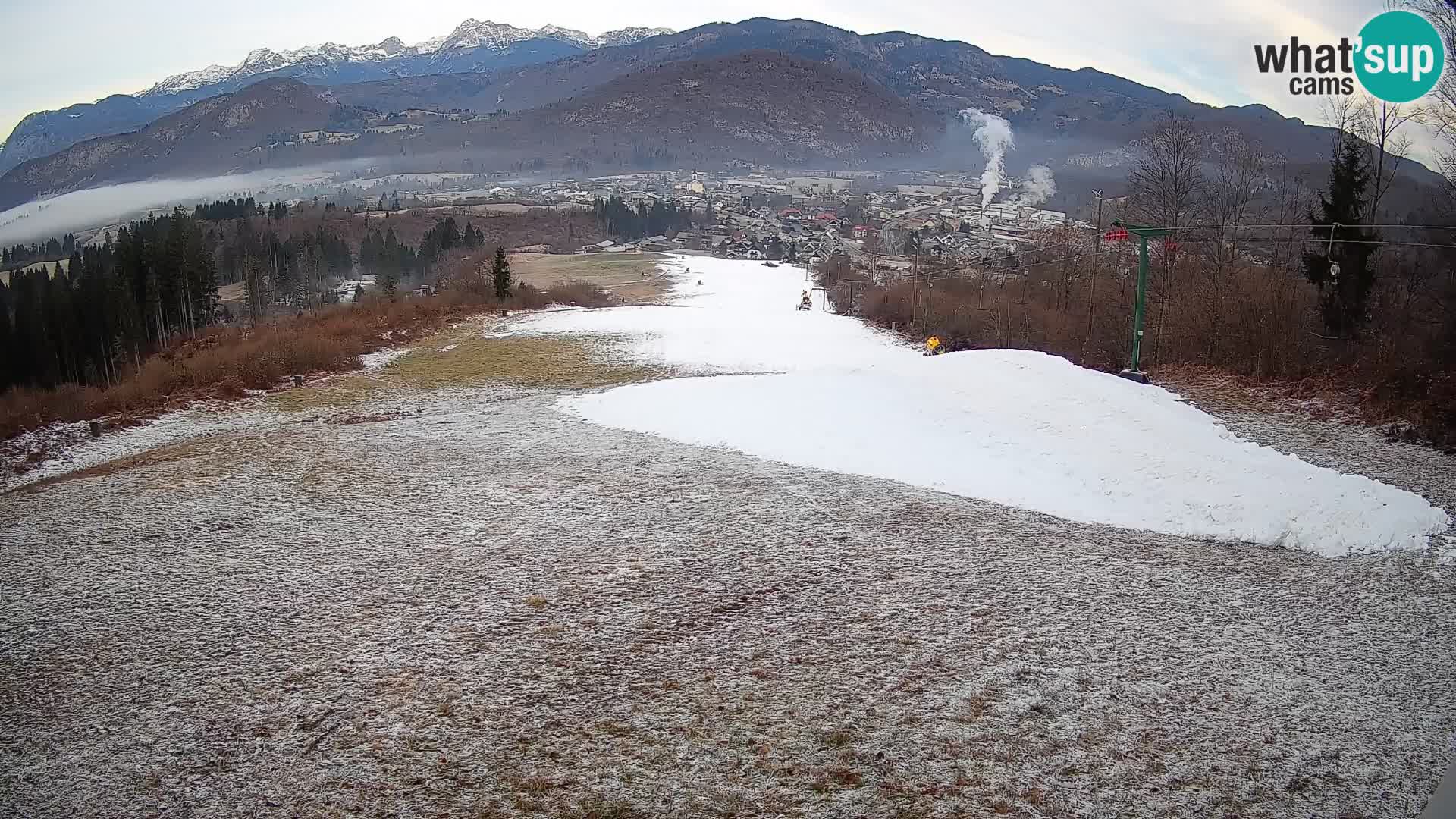Kamera uživo Bohinjska Bistrica – Pogled u stvarnom vremenu sa skijališta Kozji Hrbet