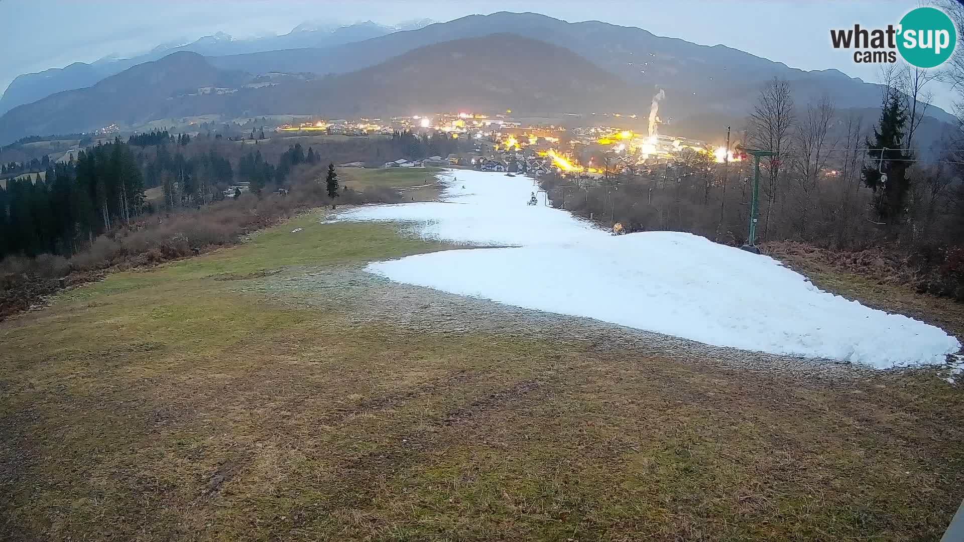 Kamera uživo Bohinjska Bistrica – Pogled u stvarnom vremenu sa skijališta Kozji Hrbet