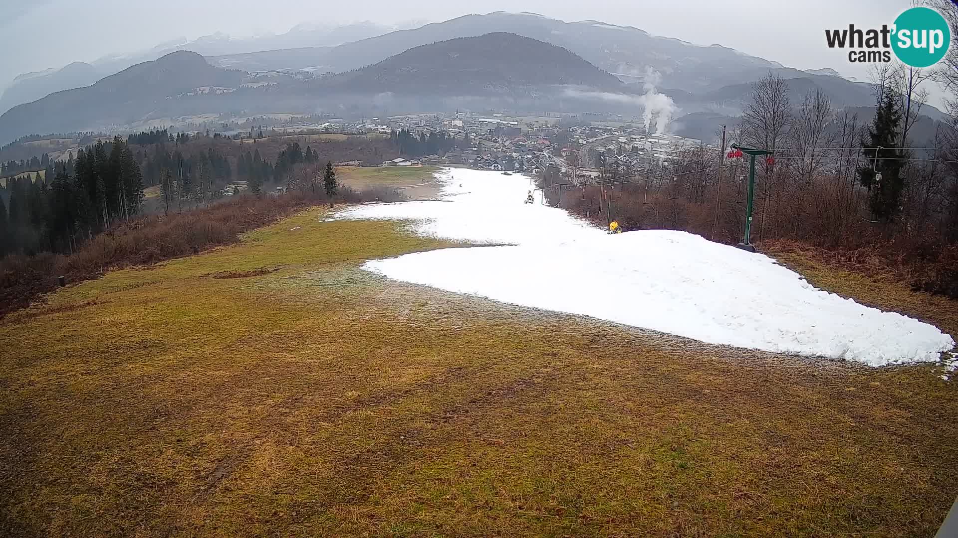 Kamera uživo Bohinjska Bistrica – Pogled u stvarnom vremenu sa skijališta Kozji Hrbet