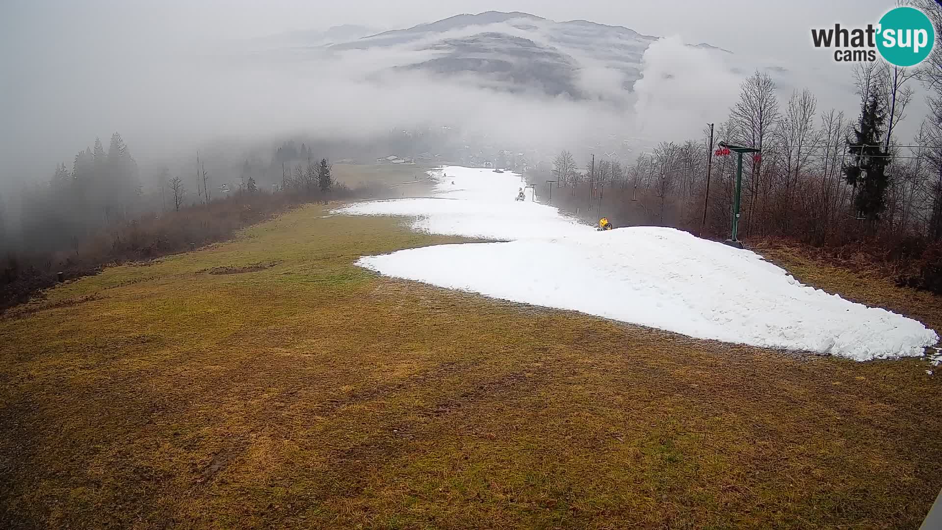 Kamera uživo Bohinjska Bistrica – Pogled u stvarnom vremenu sa skijališta Kozji Hrbet